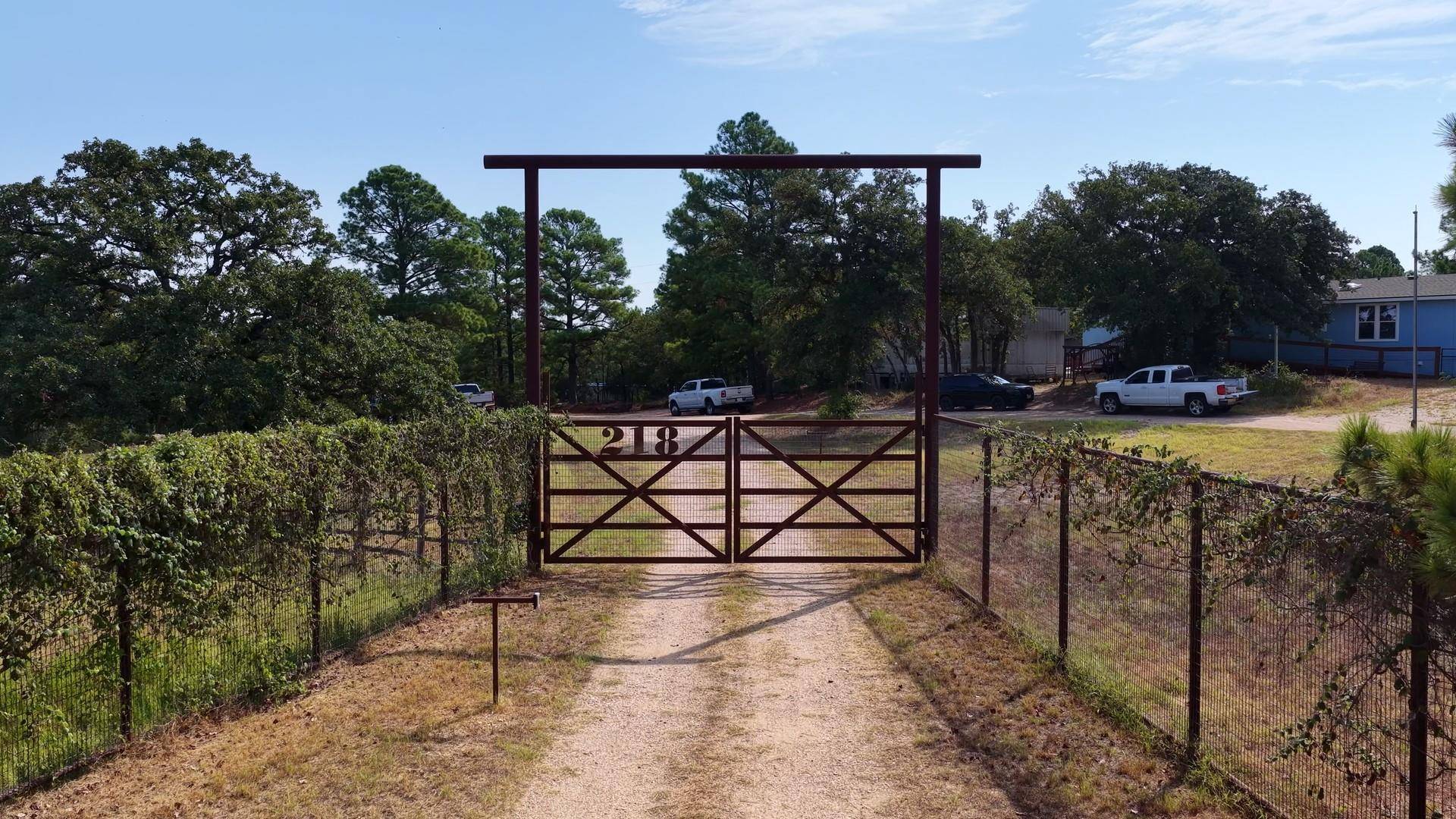 218 Little Ranch RD, Red Rock, TX 78662