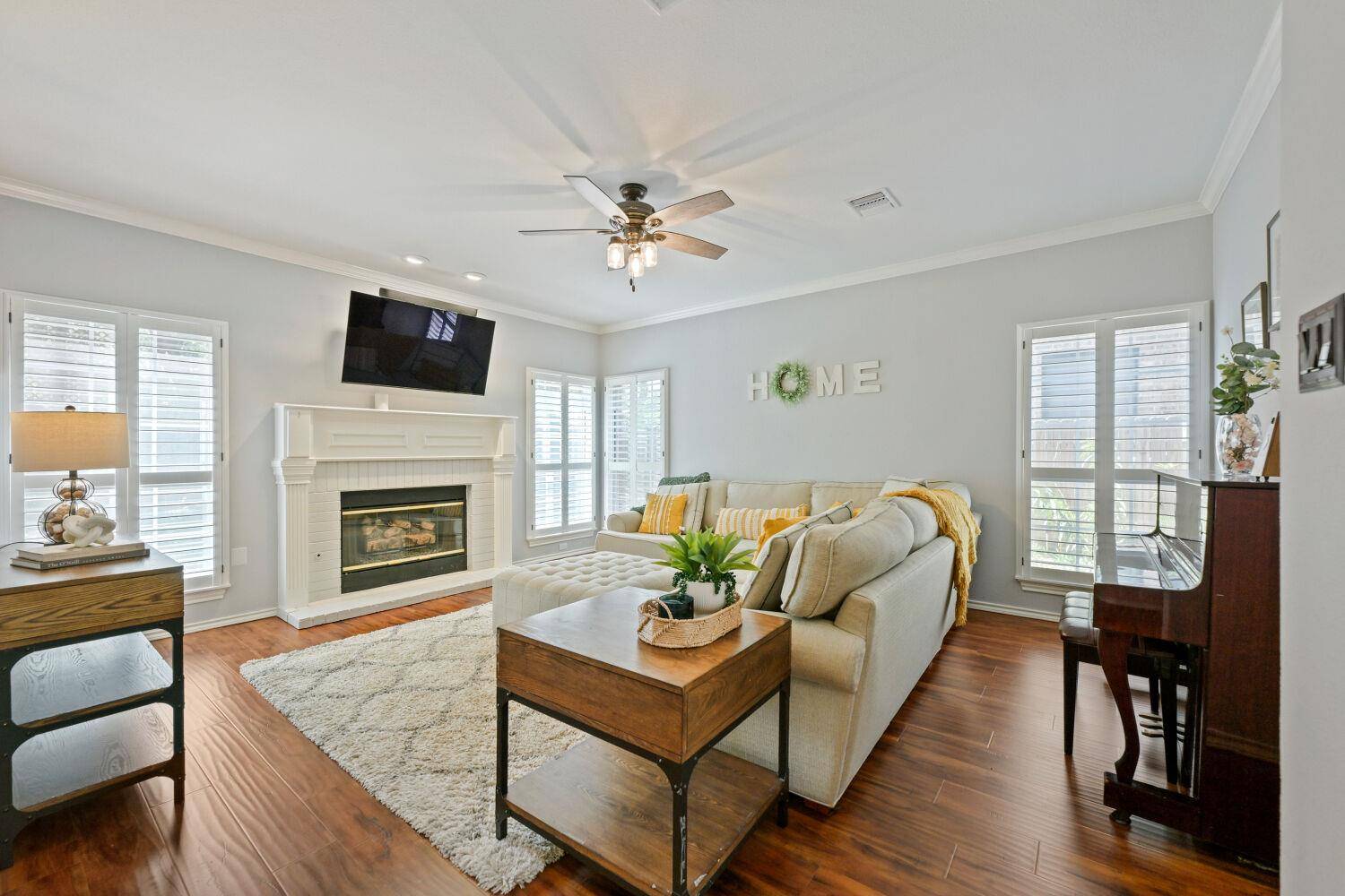 3709 Leadville DR, Austin, TX 78749