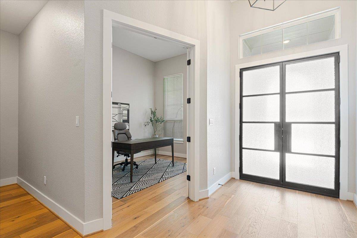 120 Shady Spring TRL, Georgetown, TX 78628