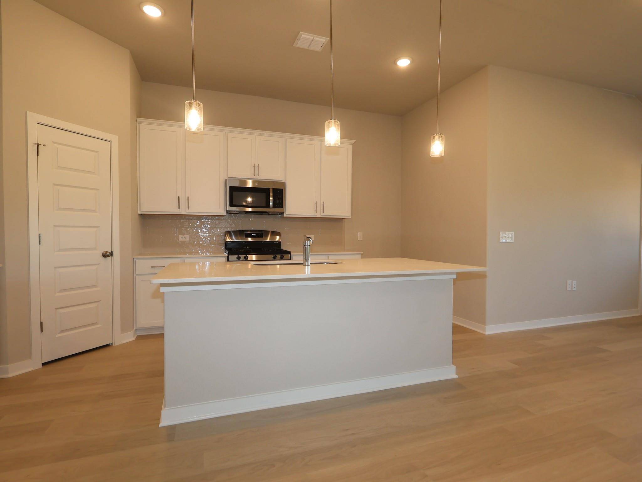 9304 Furman DR, Austin, TX 78747