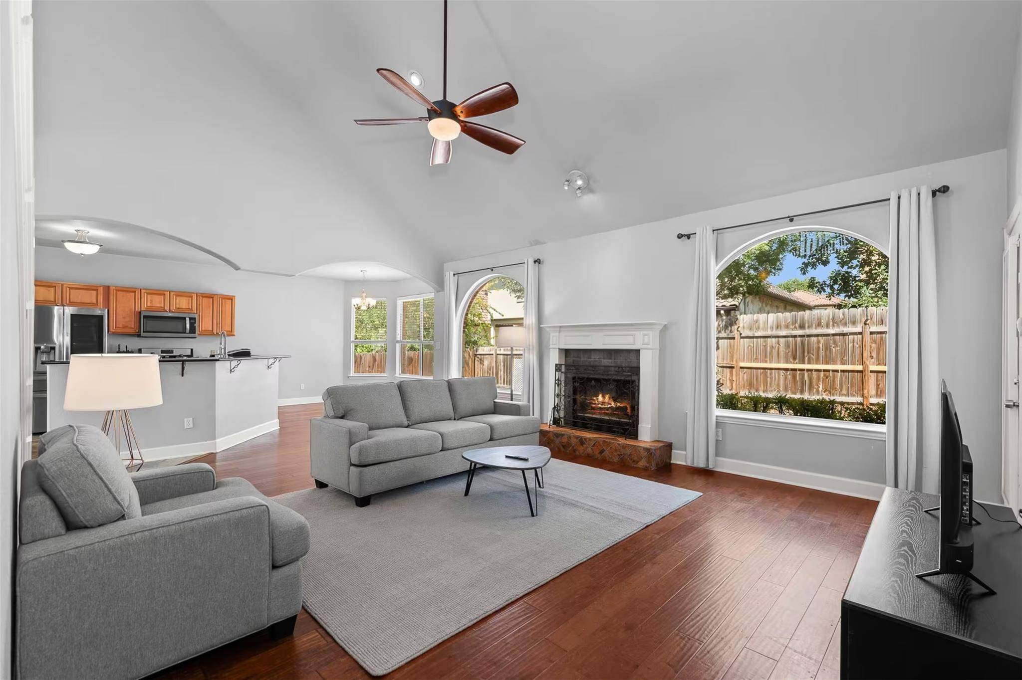 12220 Tanglewild DR, Austin, TX 78758