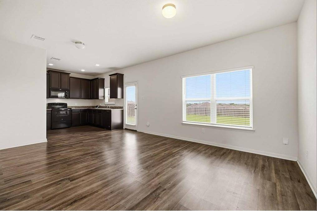 19912 Woodrow Wilson ST, Manor, TX 78653