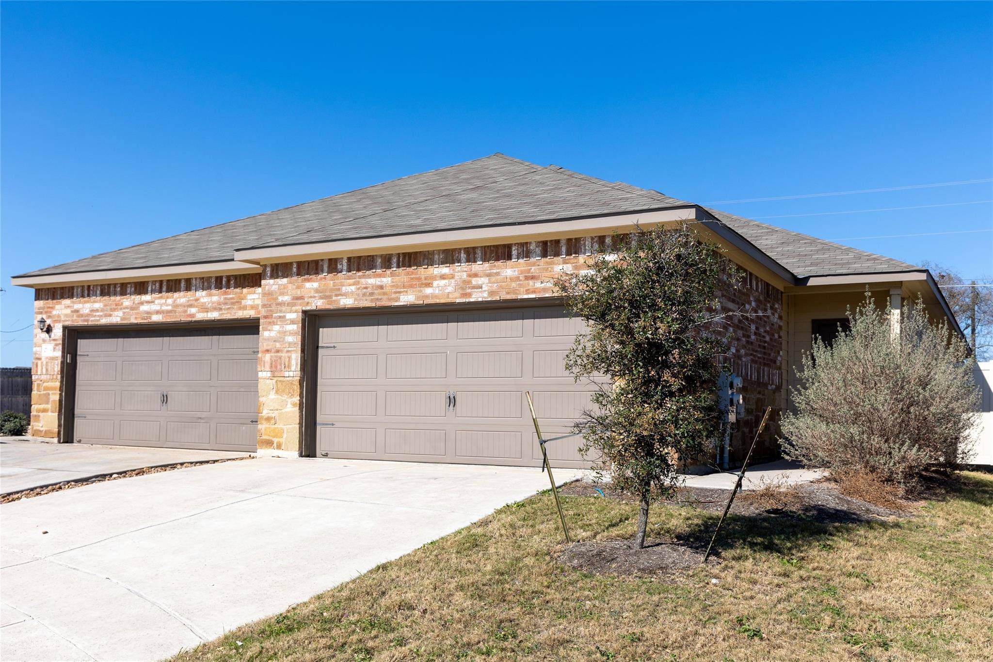 271 Joanne Loop LOOP #B, Buda, TX 78610