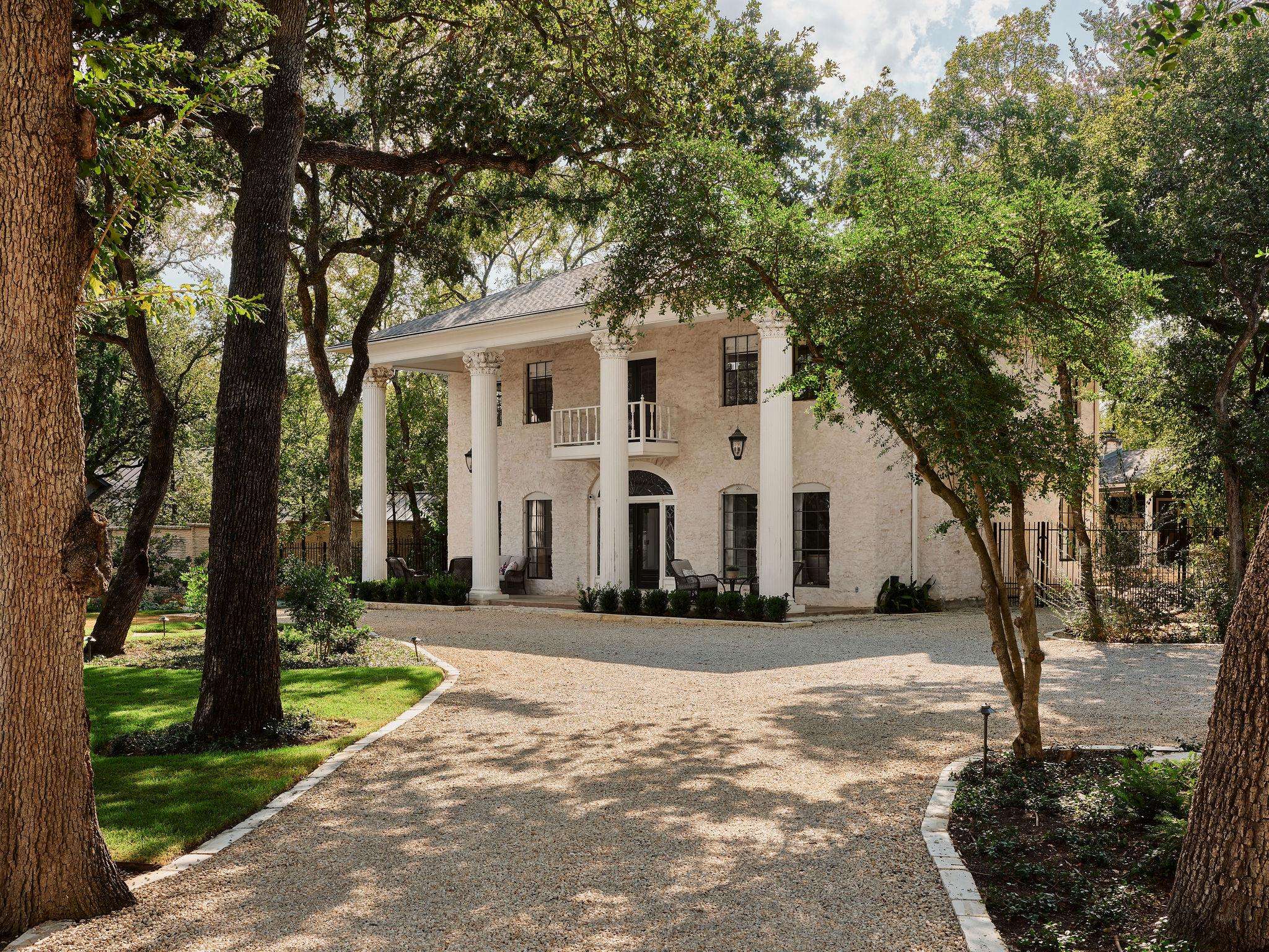 3613 Pinnacle RD, Austin, TX 78746