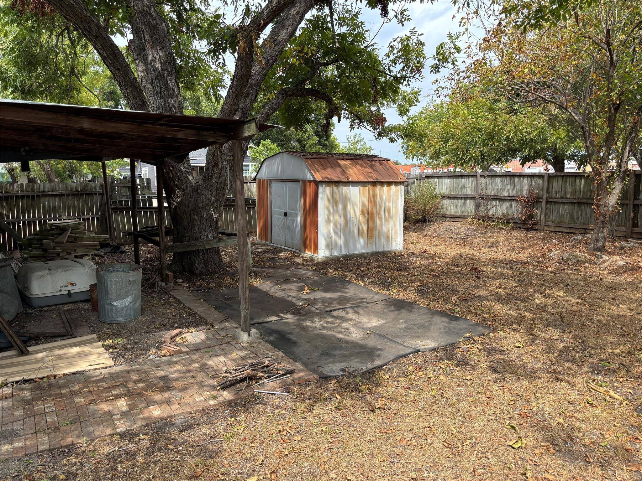 201 S Rio Grande ST, Granger, TX 76530