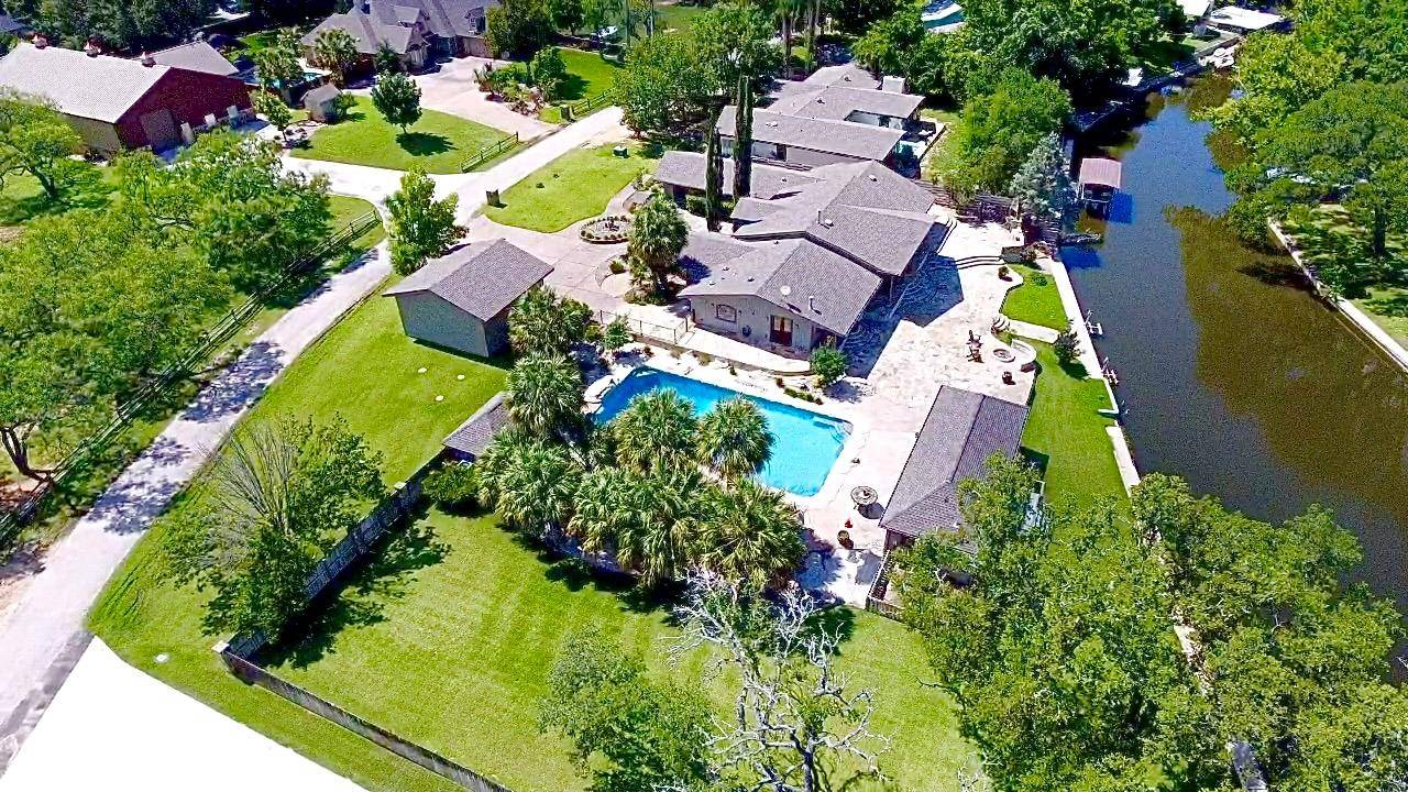 311 Oleander DR, Marble Falls, TX 78654