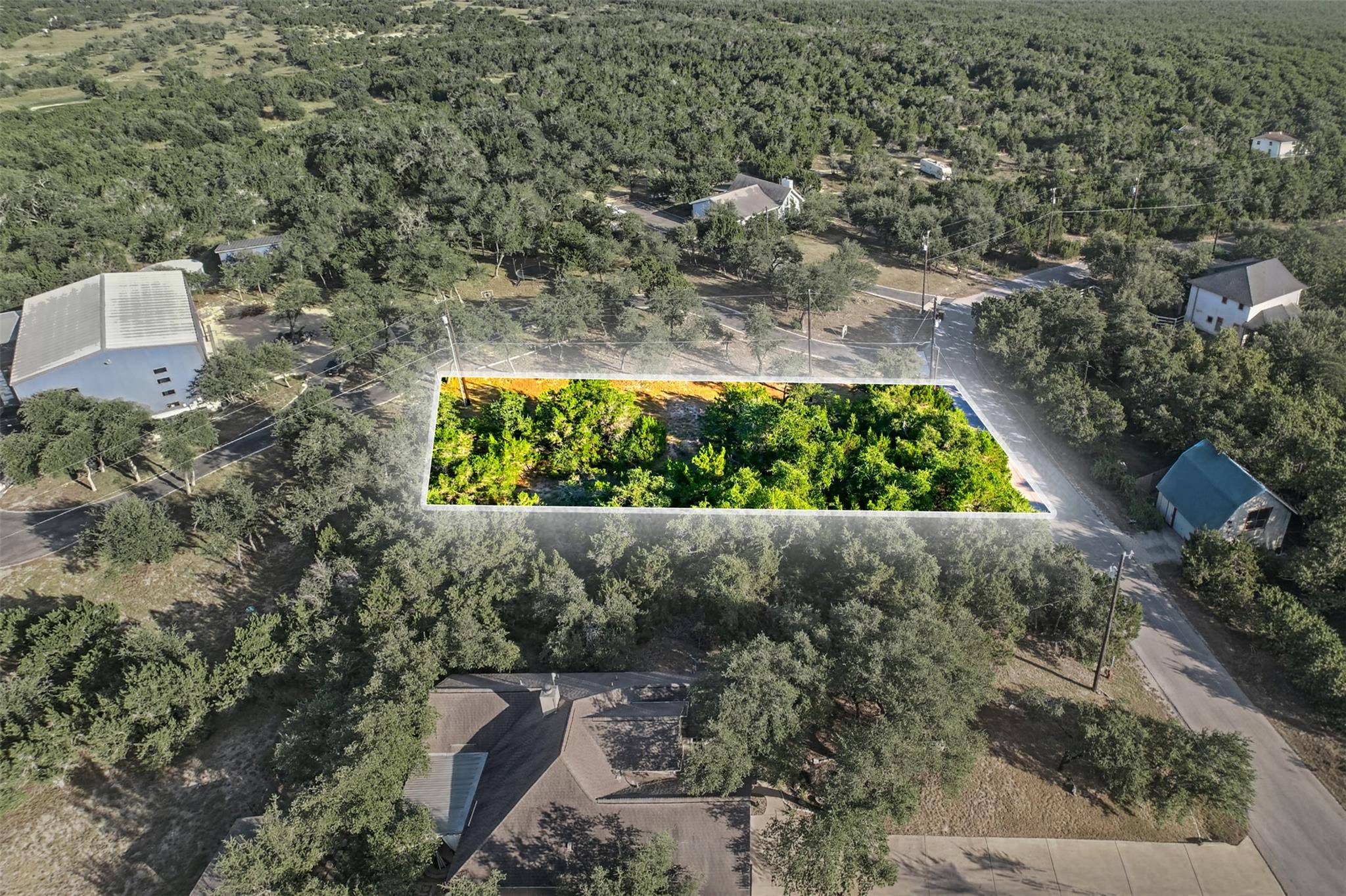 9931 Little Creek CIR, Dripping Springs, TX 78620