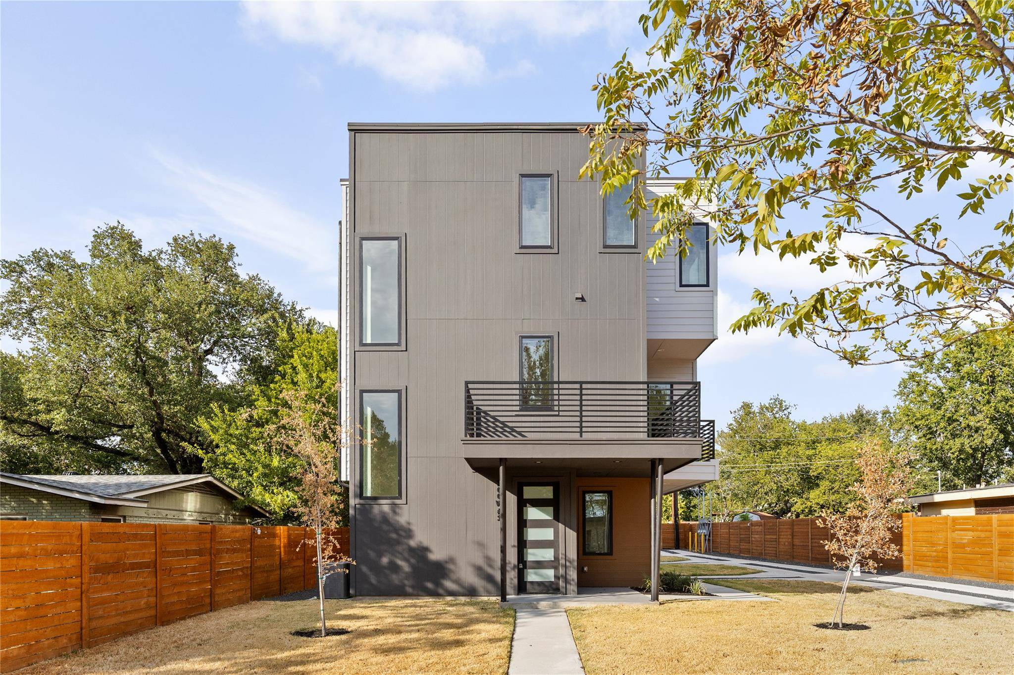 100 W Odell ST #1, Austin, TX 78752