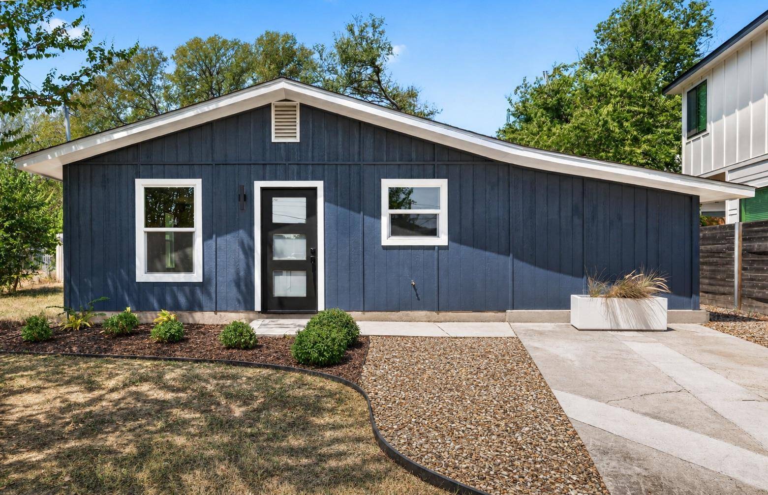 1708 Adina ST, Austin, TX 78721