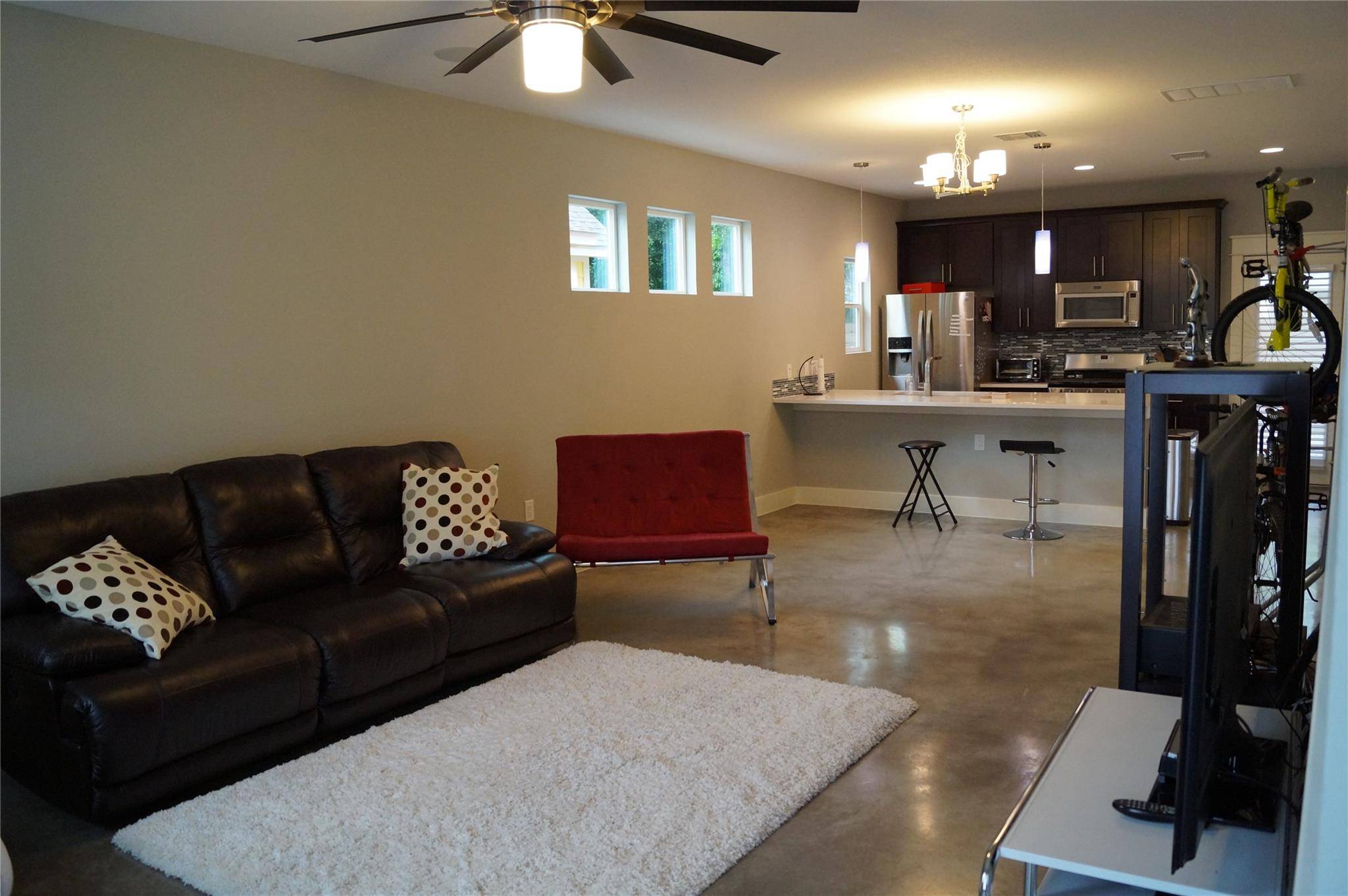 3004 Neal ST, Austin, TX 78702