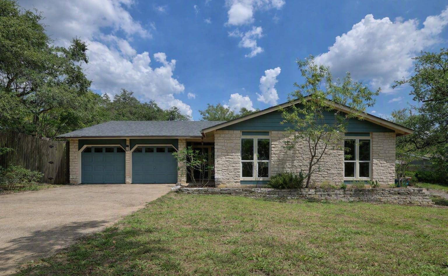 8304 Moccasin PATH, Austin, TX 78736