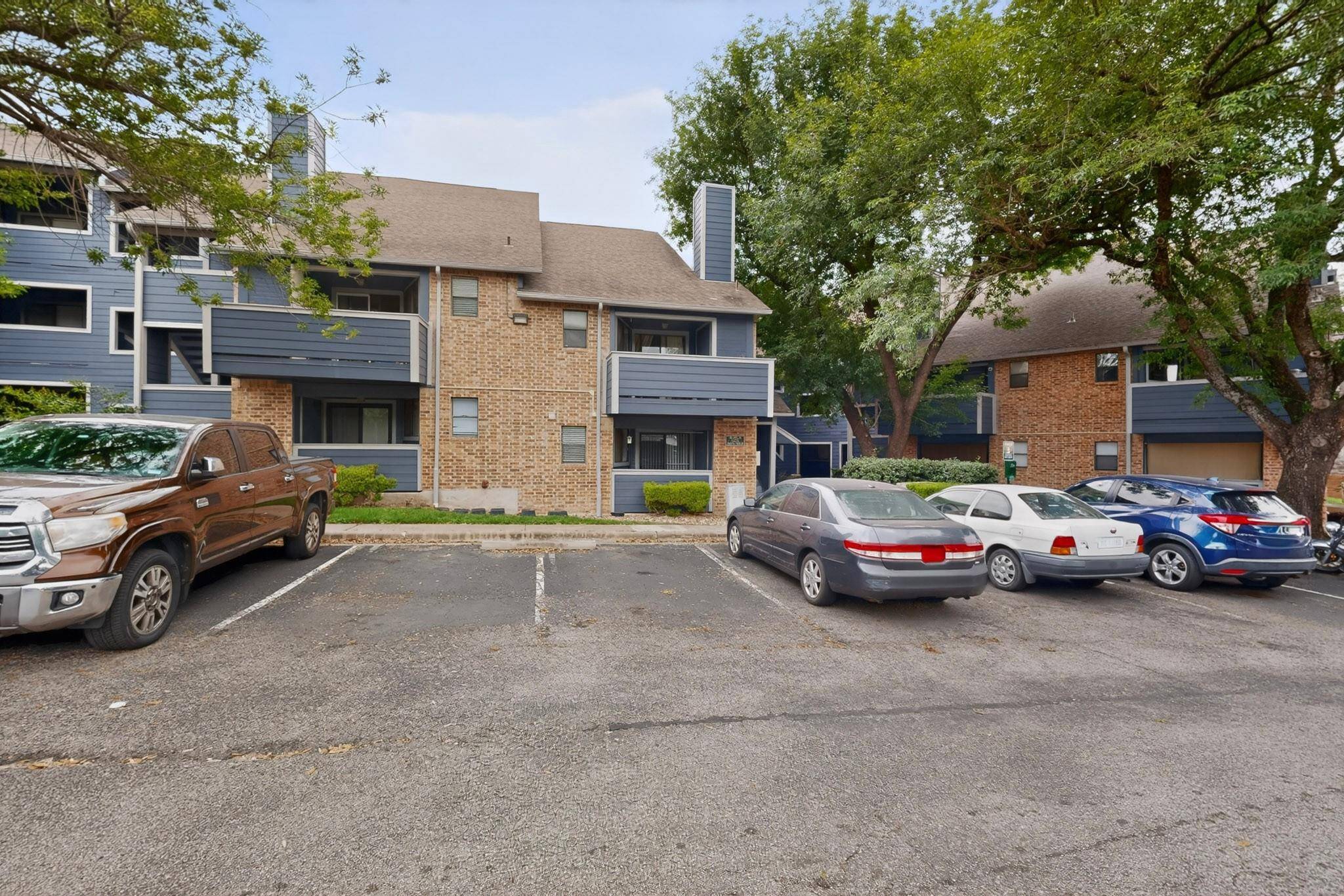 2500 Burleson RD #506, Austin, TX 78741