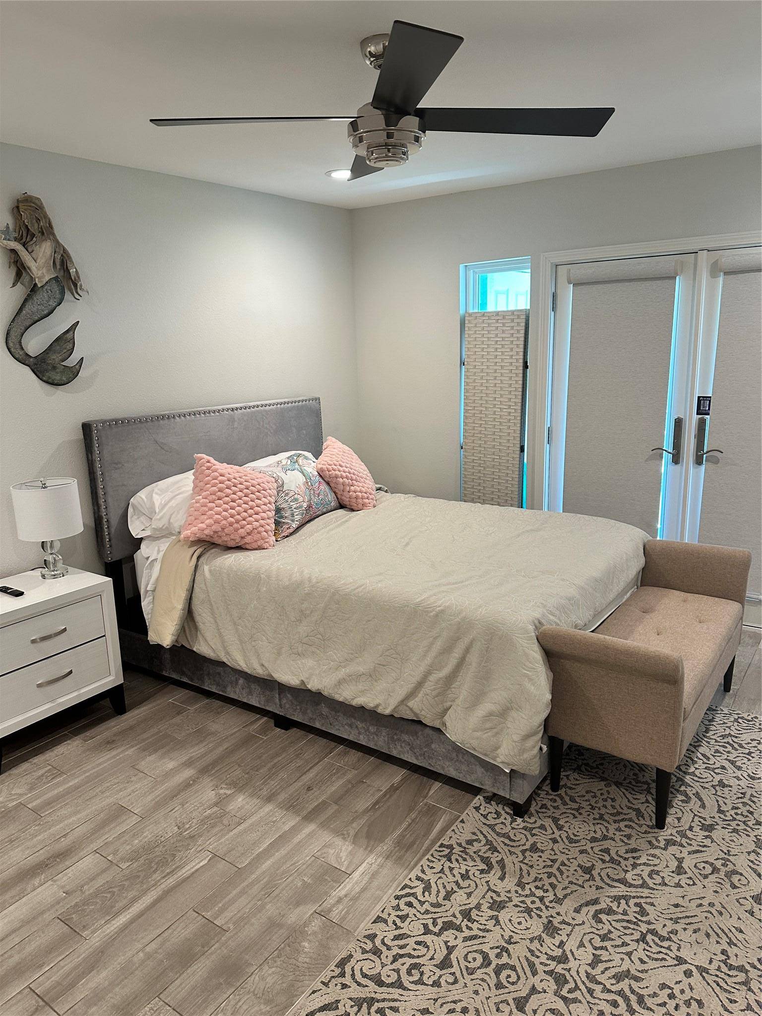 611 Lauderdale DR, Rockport, TX 78382