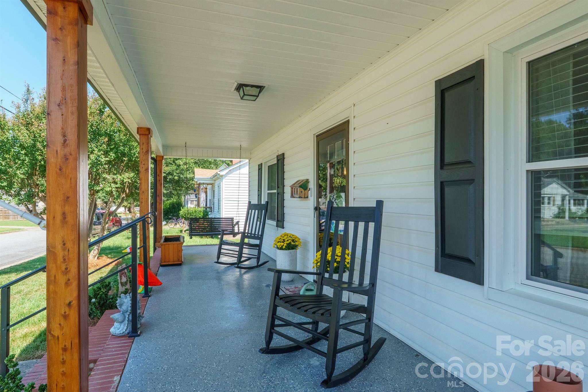 500 N Elm ST, Cherryville, NC 28021