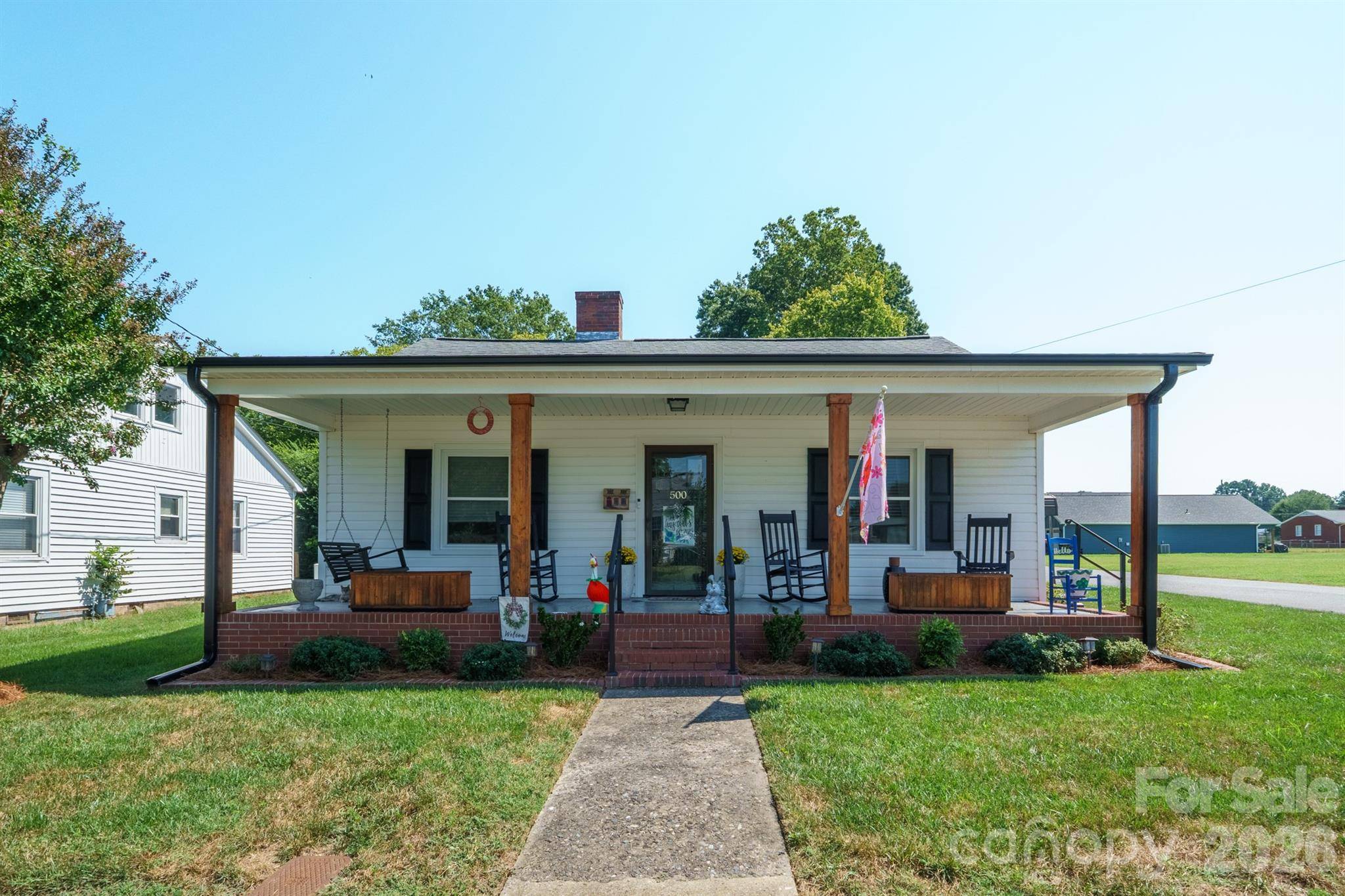 500 N Elm ST, Cherryville, NC 28021