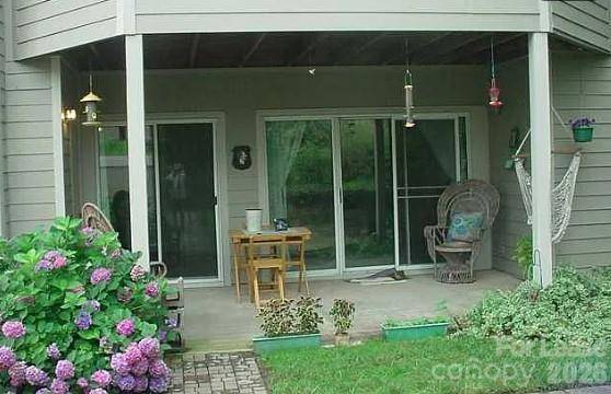 2547 Stockbridge DR, Charlotte, NC 28210