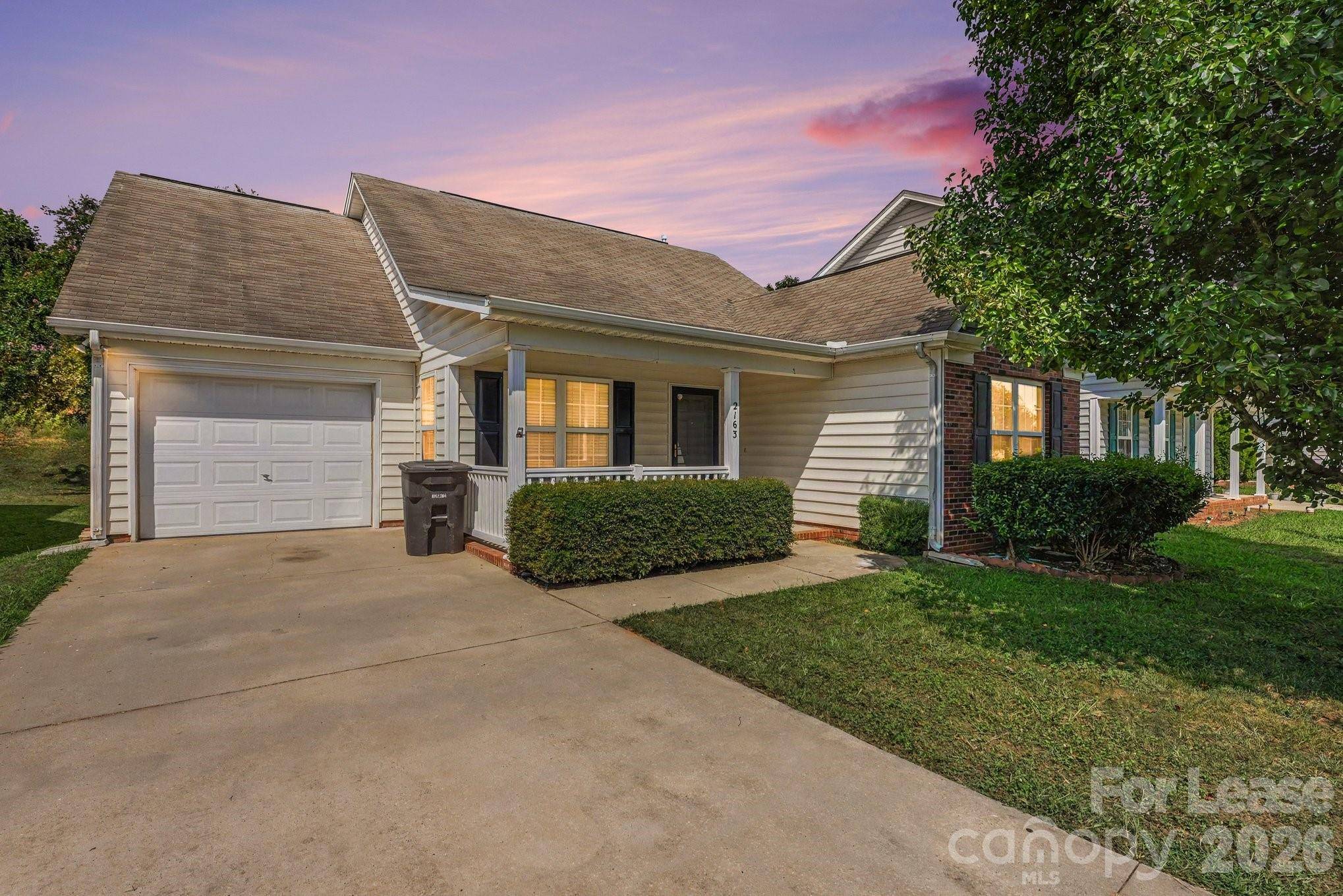 2163 Wexford WAY, Statesville, NC 28625