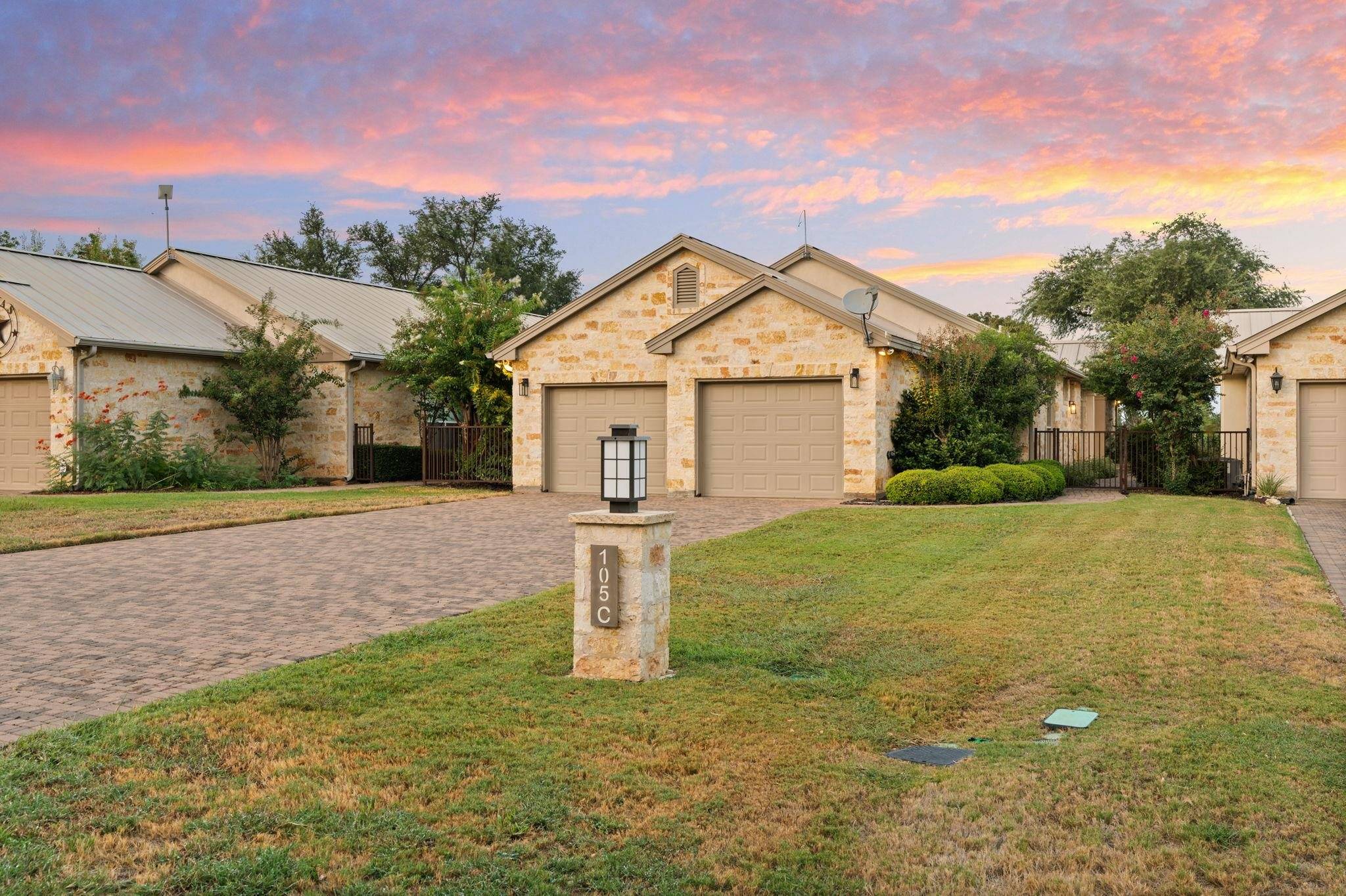 105 Lachite, Horseshoe Bay, TX 78657