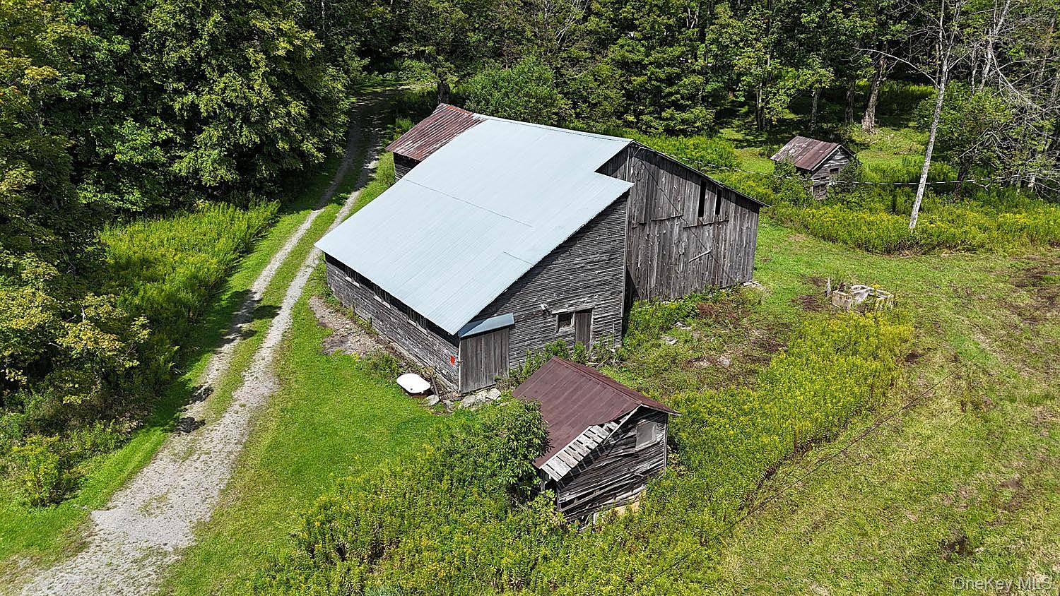 4011 Klondike RD, Hancock, NY 13783