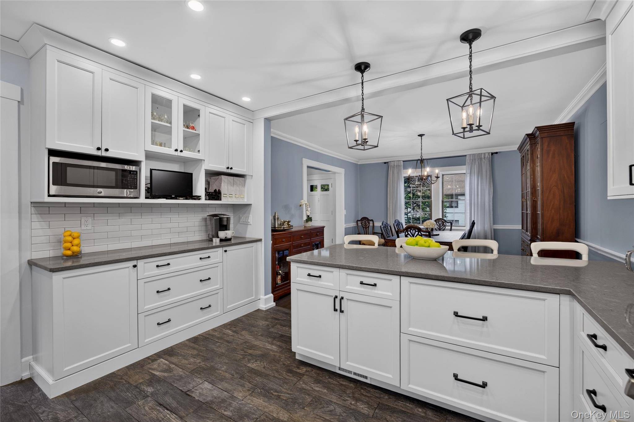 26 Brookside CIR, Bronxville, NY 10708
