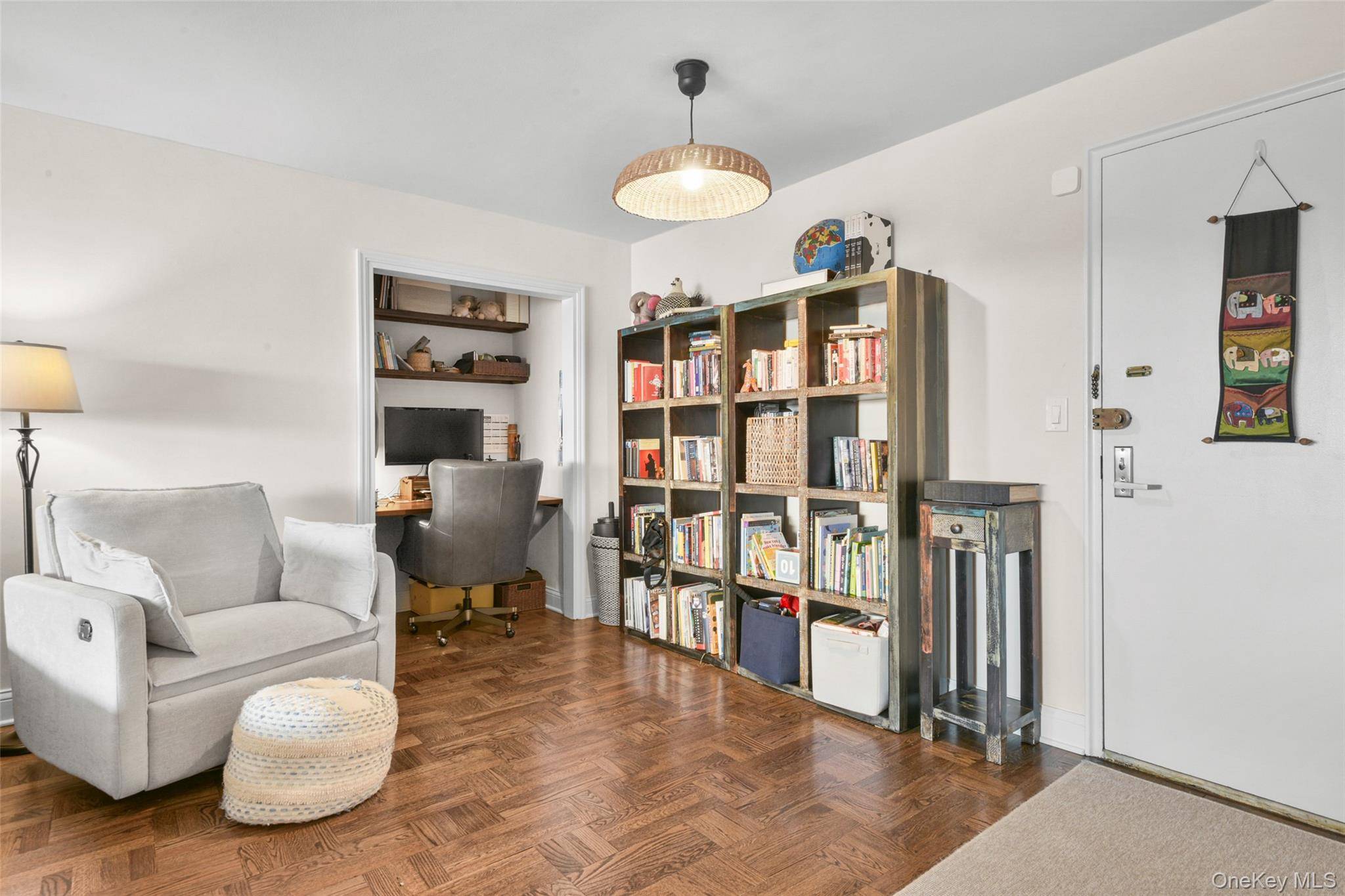 2 Washington SQ #5G, Larchmont, NY 10538