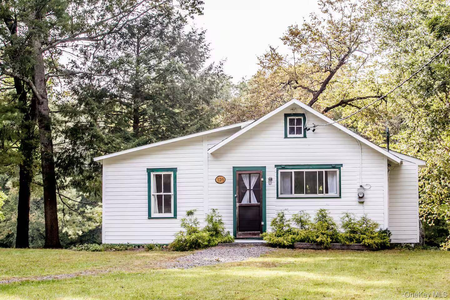 126 Glenerie BLVD, Saugerties, NY 12477