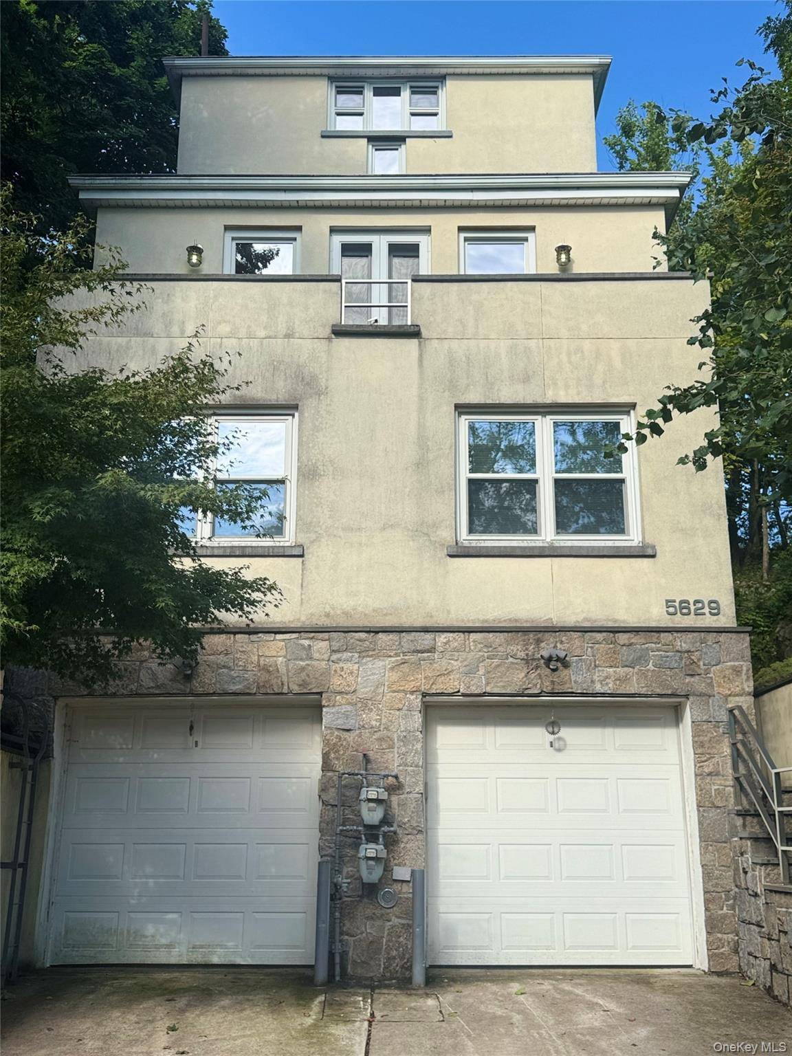 5629 Sylvan AVE, Bronx, NY 10471