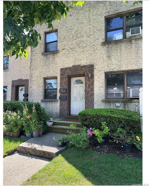 257-04 Hillside AVE #1, Floral Park, NY 11004