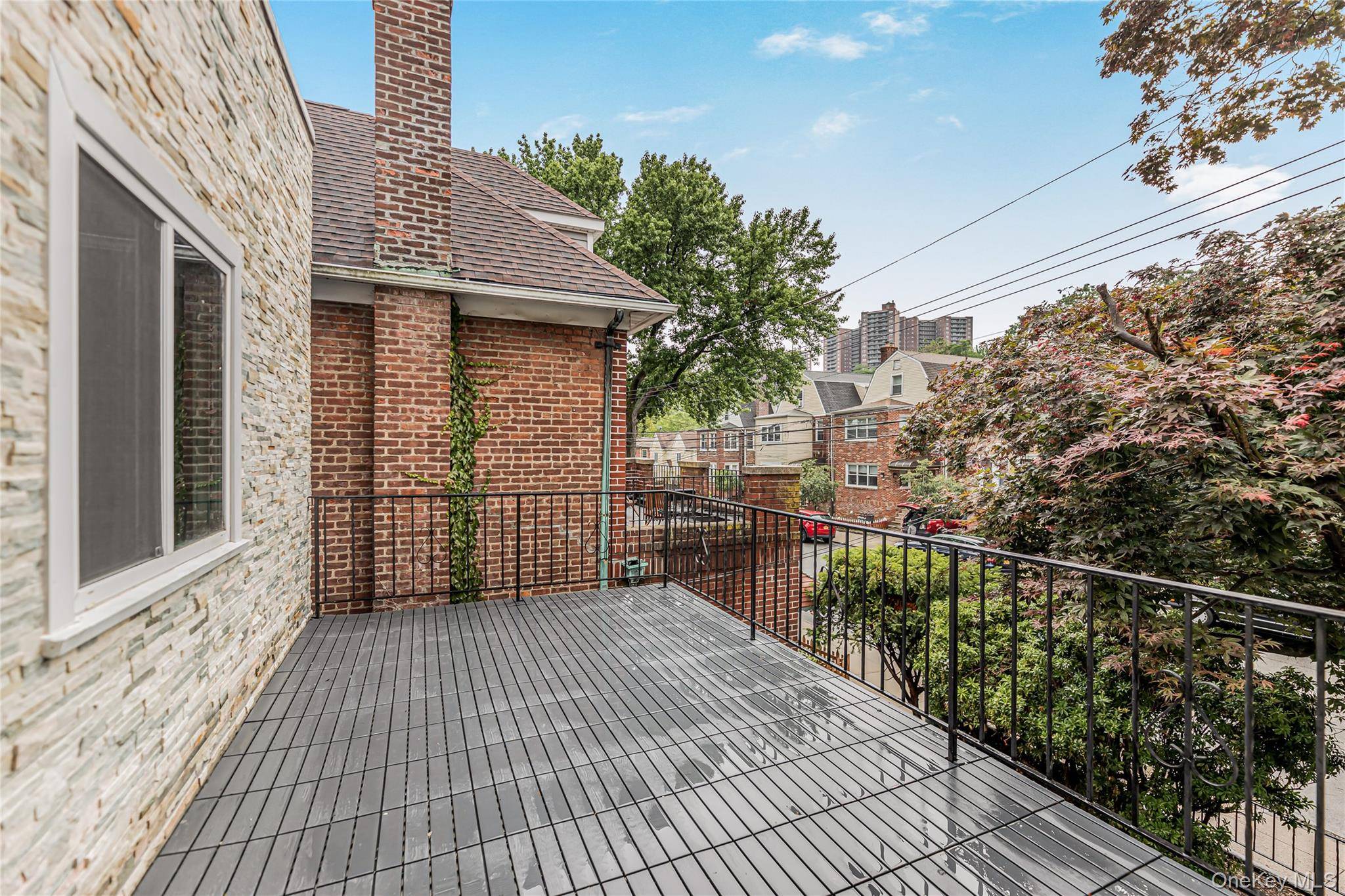 6140 Delafield AVE, Bronx, NY 10471