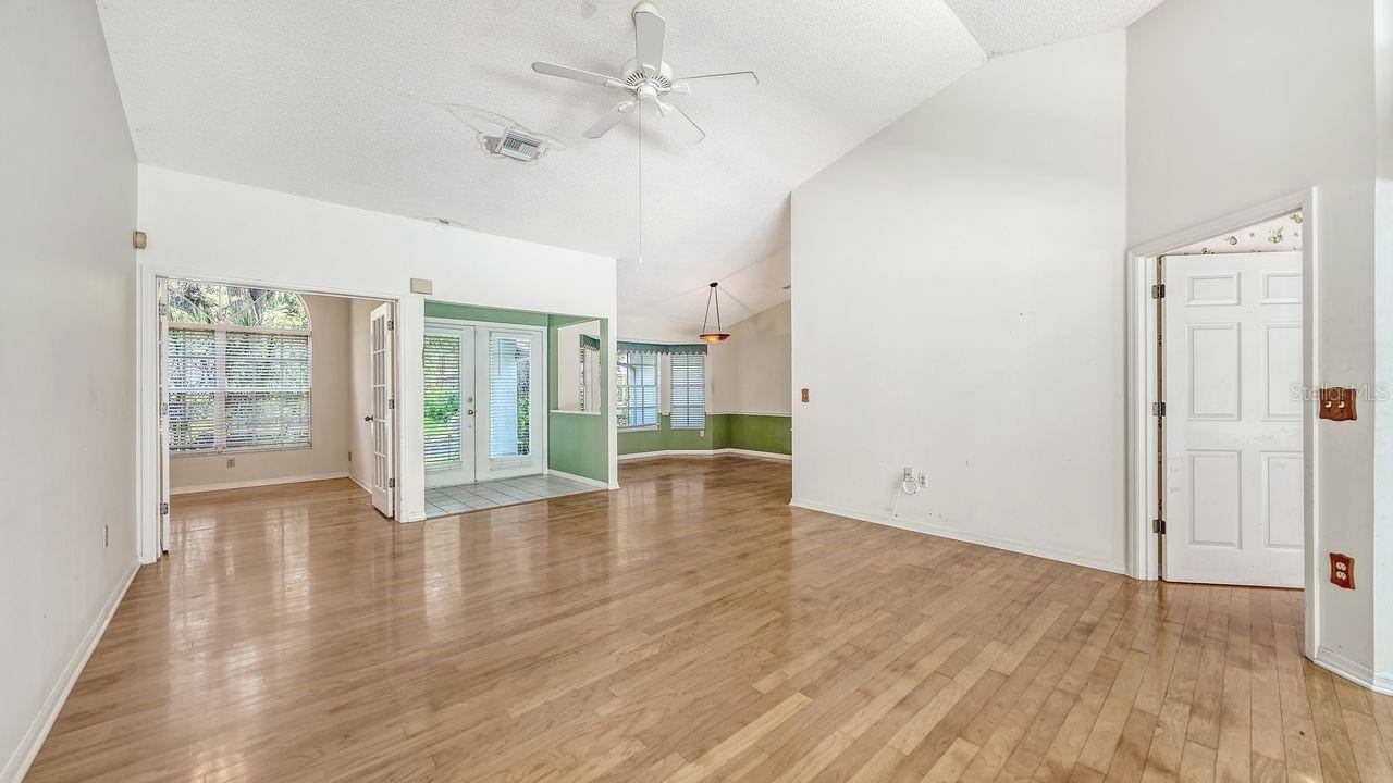 4481 OAK VIEW DR, Sarasota, FL 34232