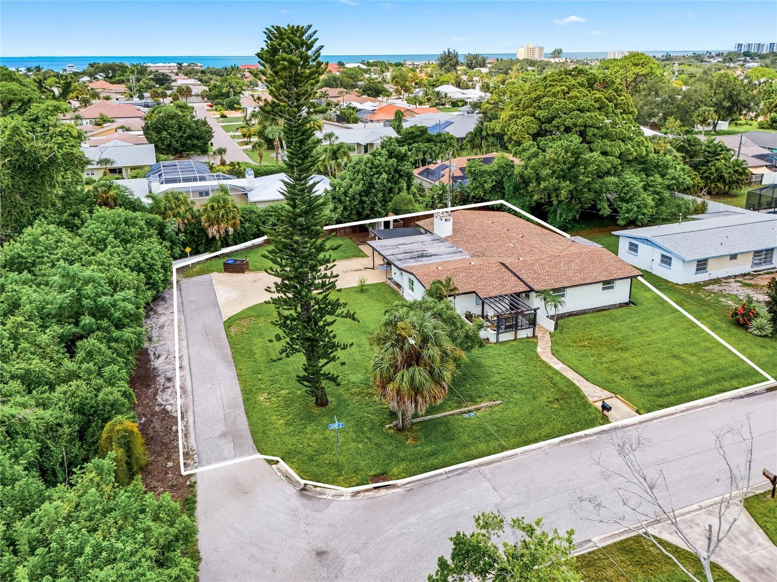 936 DAWN ST, Venice, FL 34285