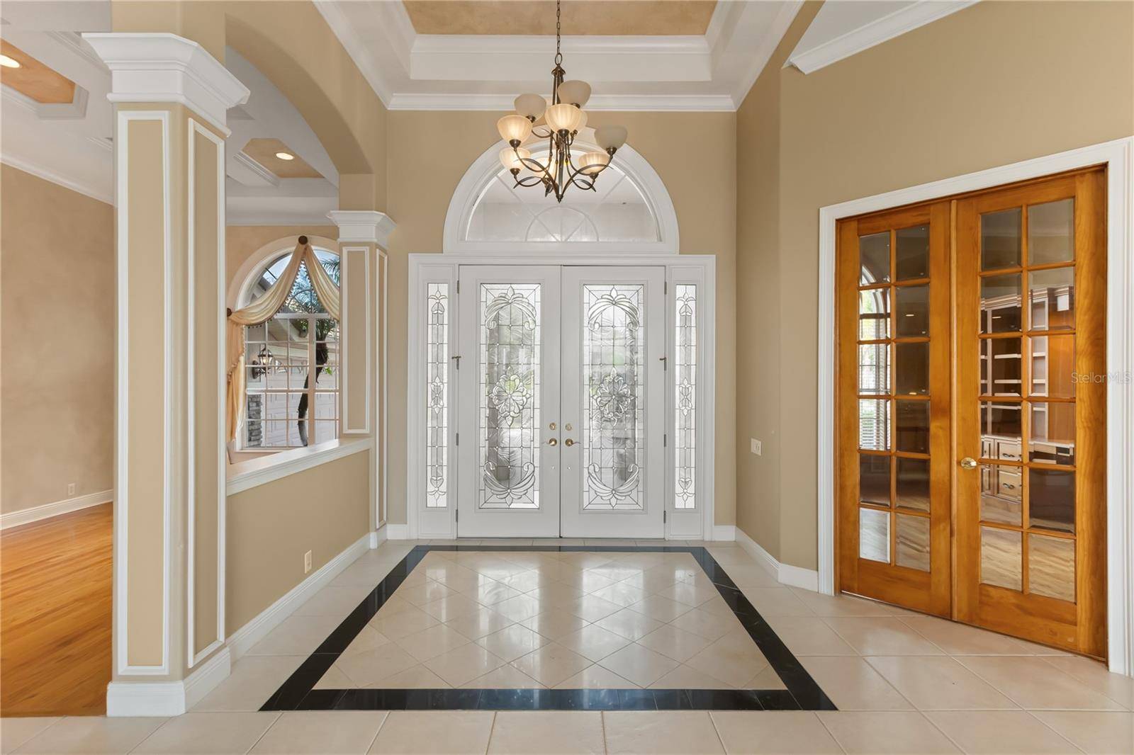 2113 WATER KEY DR, Windermere, FL 34786