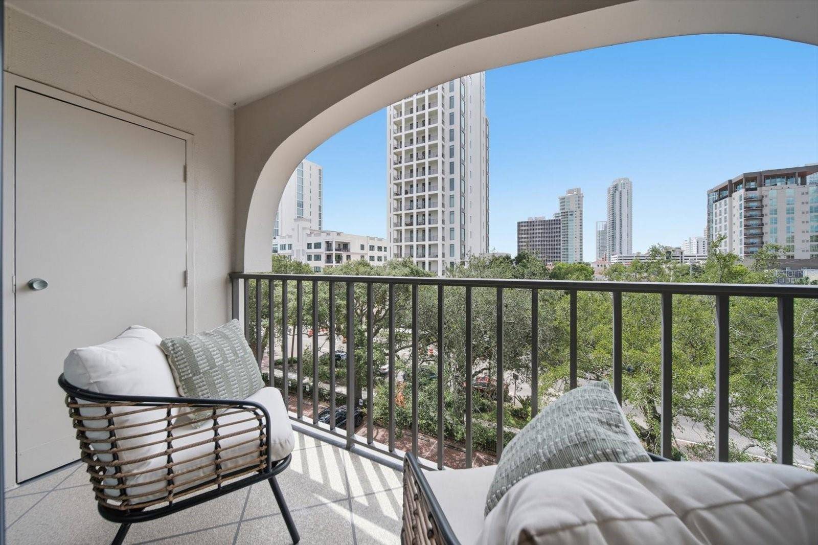 105 4TH AVE NE #529, St Petersburg, FL 33701