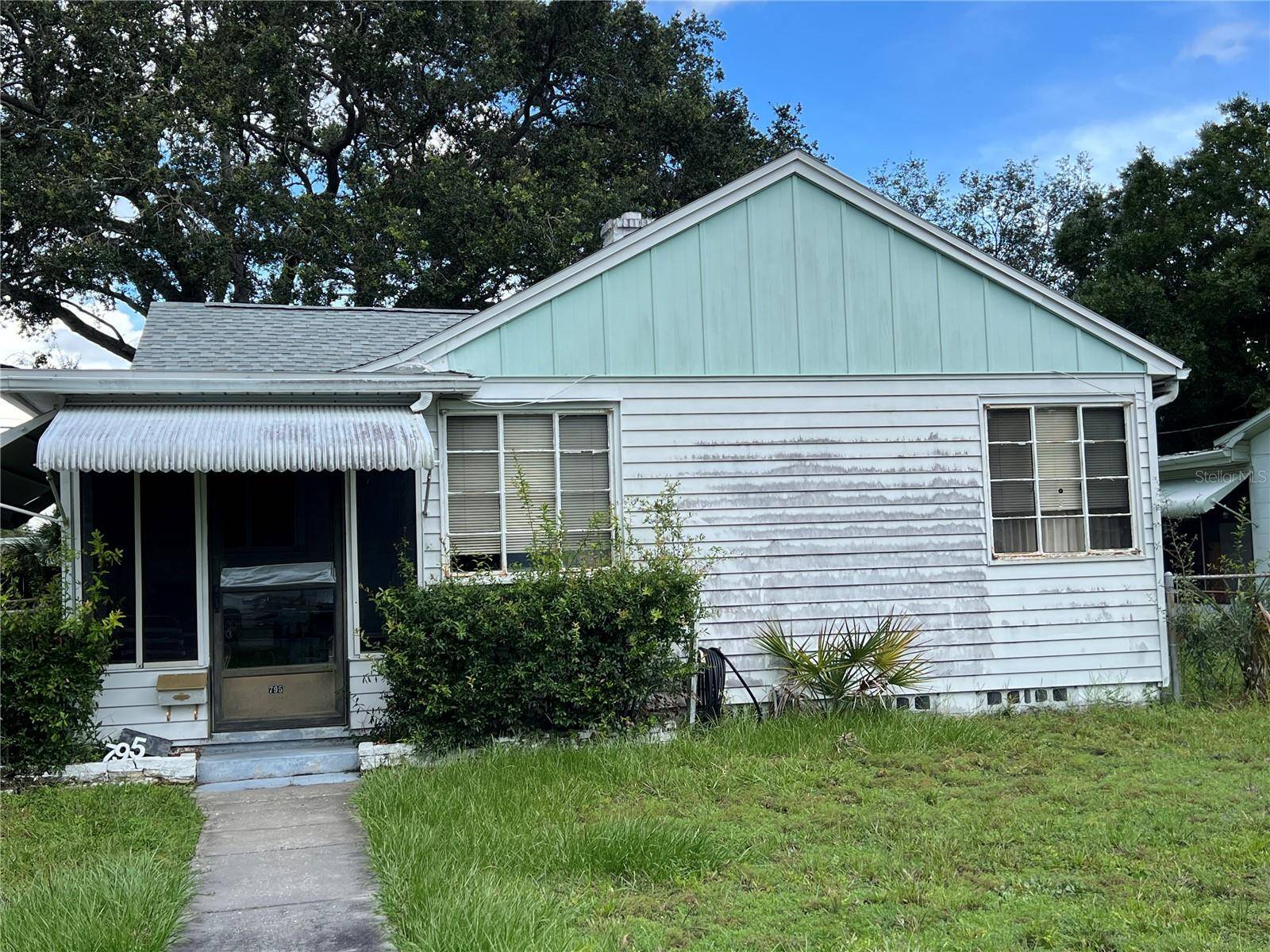 795 47TH AVE N, St Petersburg, FL 33703