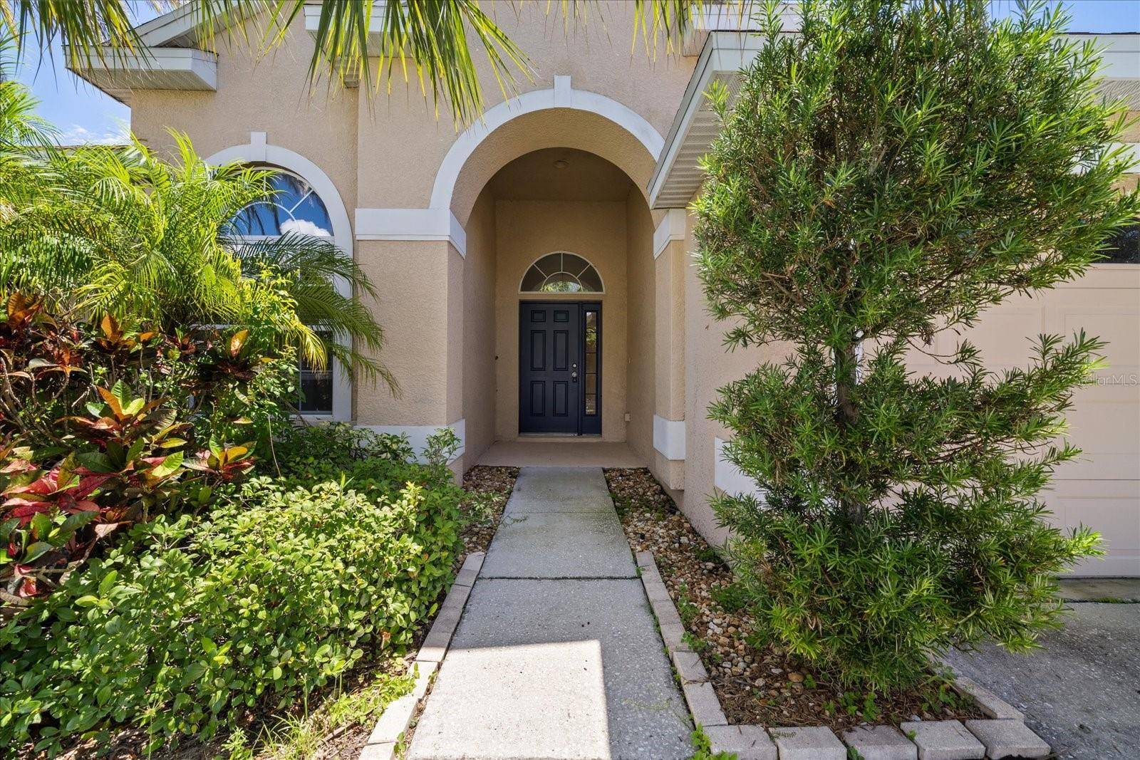 1833 MIRA LAGO CIR, Ruskin, FL 33570