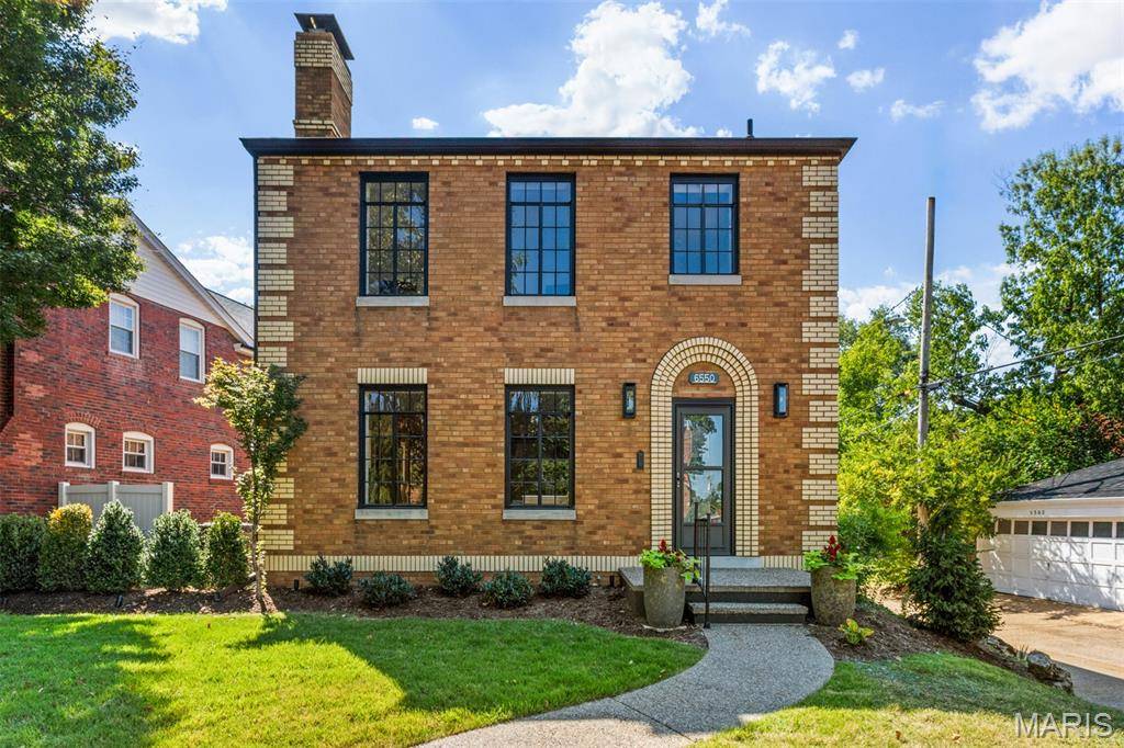 6550 Walsh ST, St Louis, MO 63109