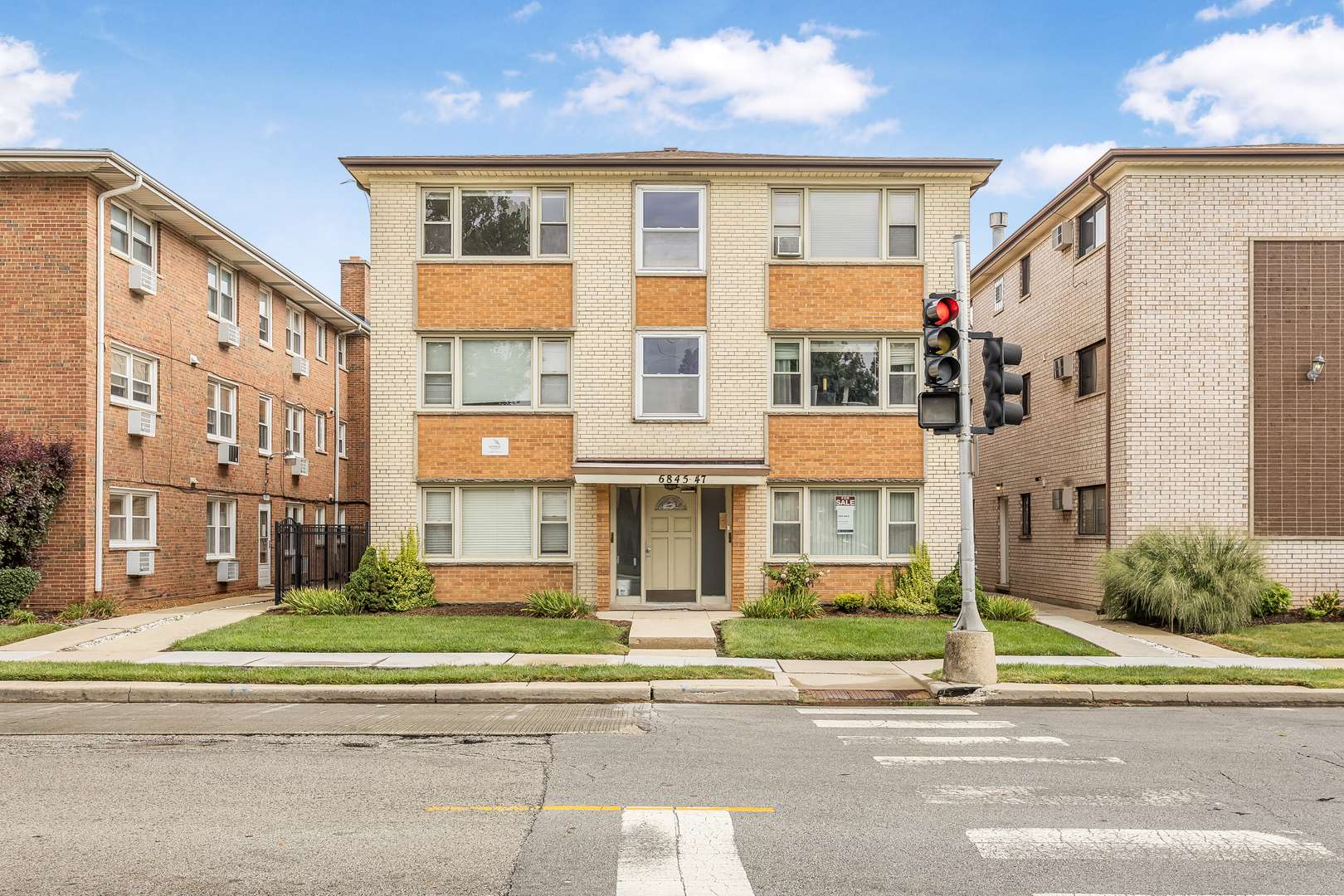 6845 N Northwest HWY #3E, Chicago, IL 60631