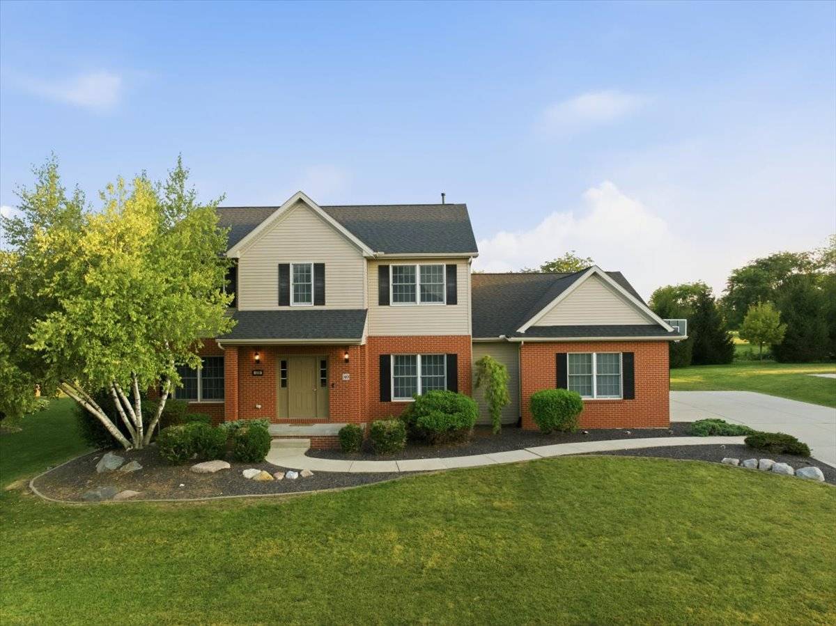 409 Whispering Pines Cc LN, Normal, IL 61761