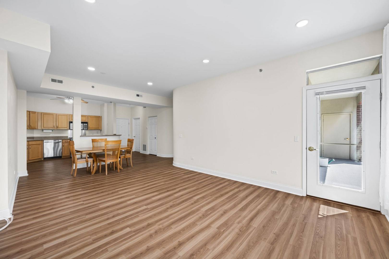 3115 Town Square DR #408, Rolling Meadows, IL 60008