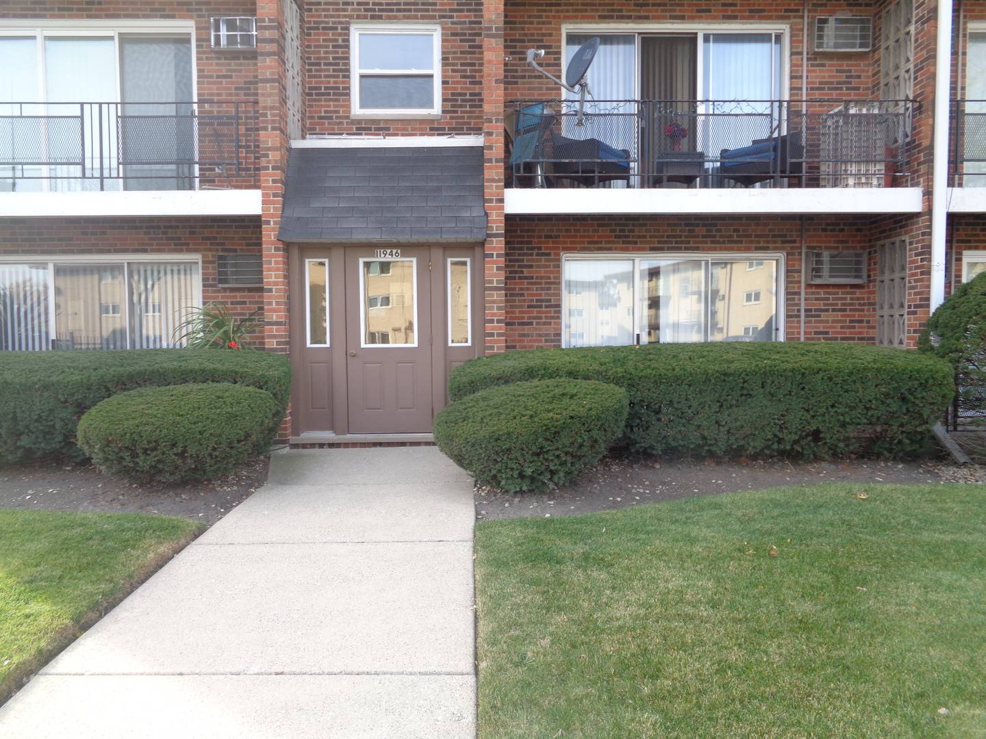 11946 S Ridgeway AVE #1B, Alsip, IL 60803