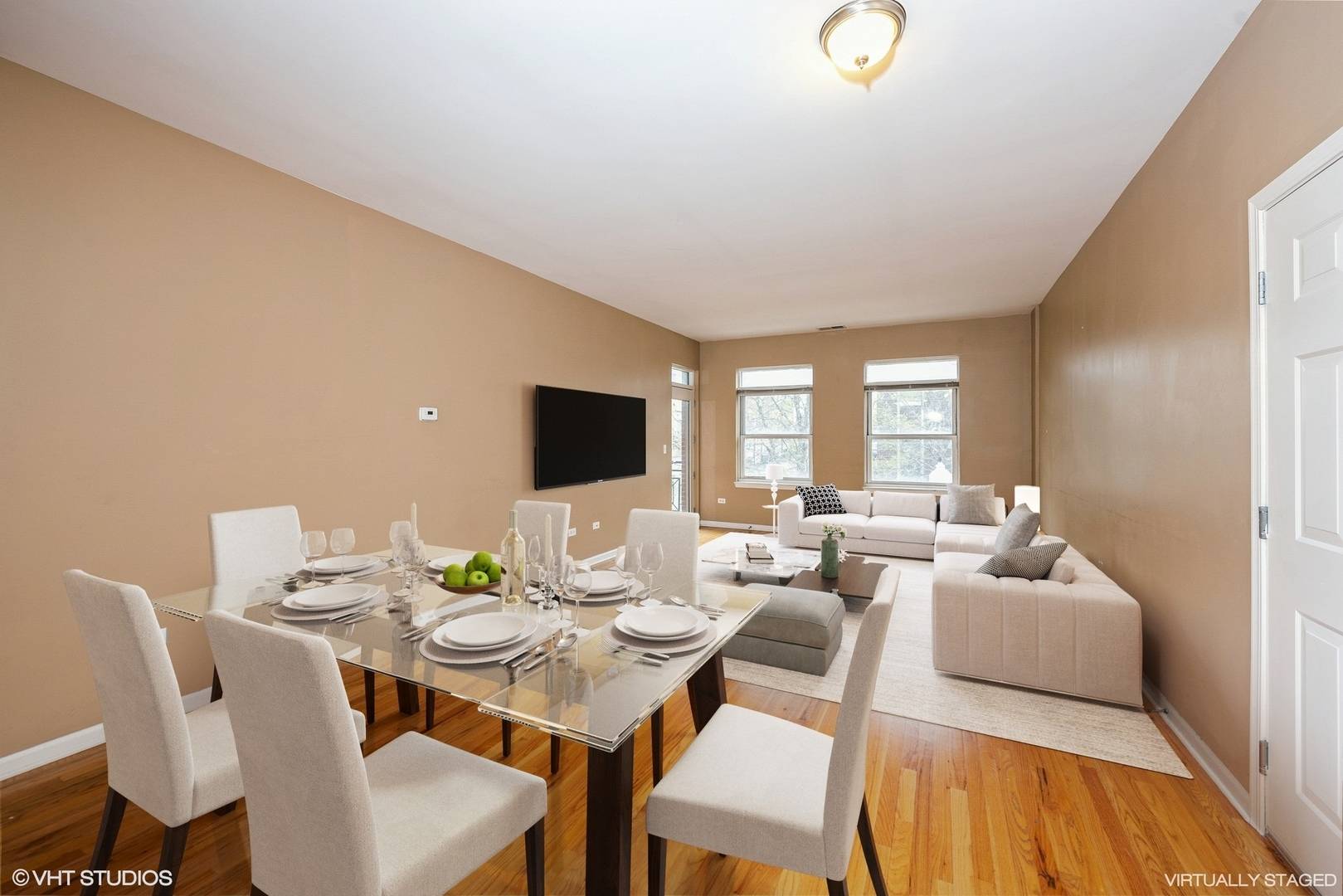 758 W 15th ST #2A, Chicago, IL 60607