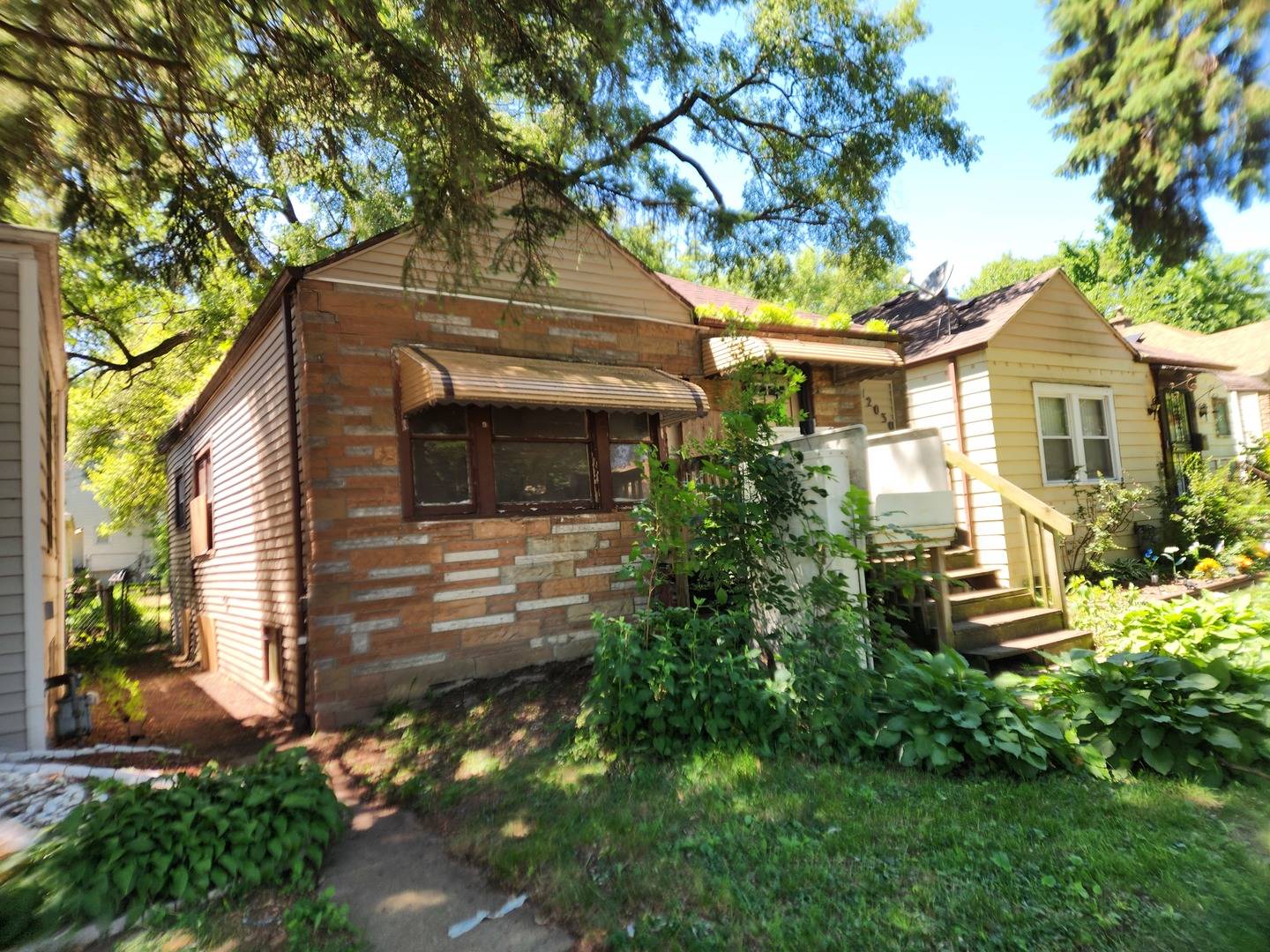 12030 S Wentworth AVE, Chicago, IL 60628