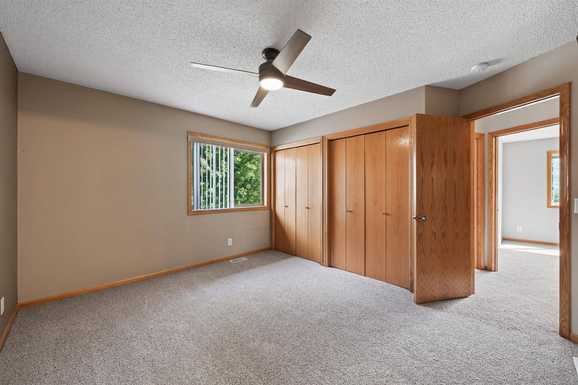 6007 Nathan Blvd, Rockford, MN 55373