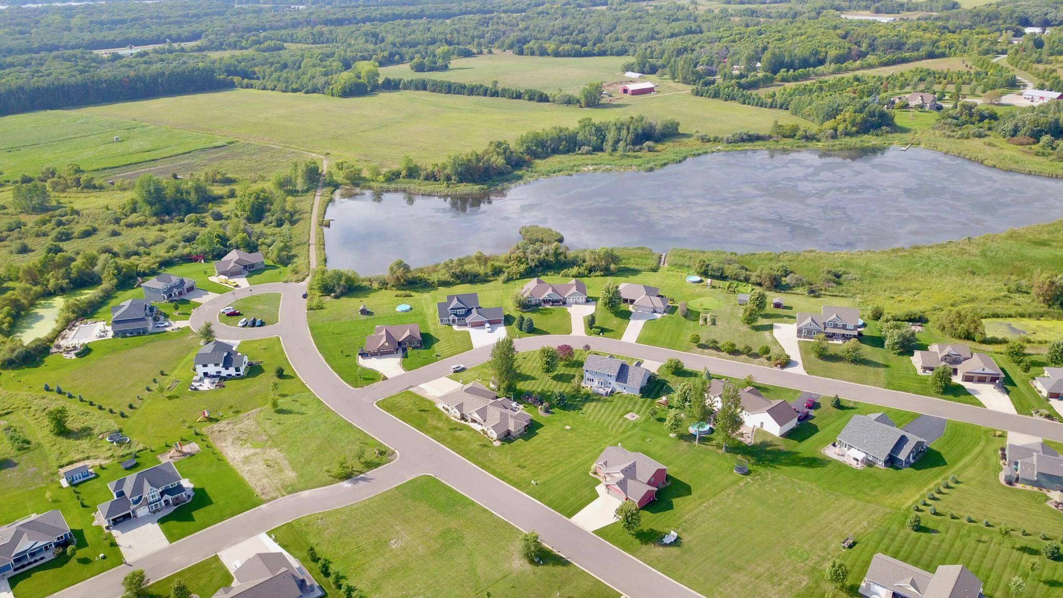 188 Lake DR NE, Sauk Rapids, MN 56379
