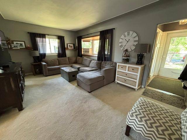 2418 8th AVE E, Hibbing, MN 55746