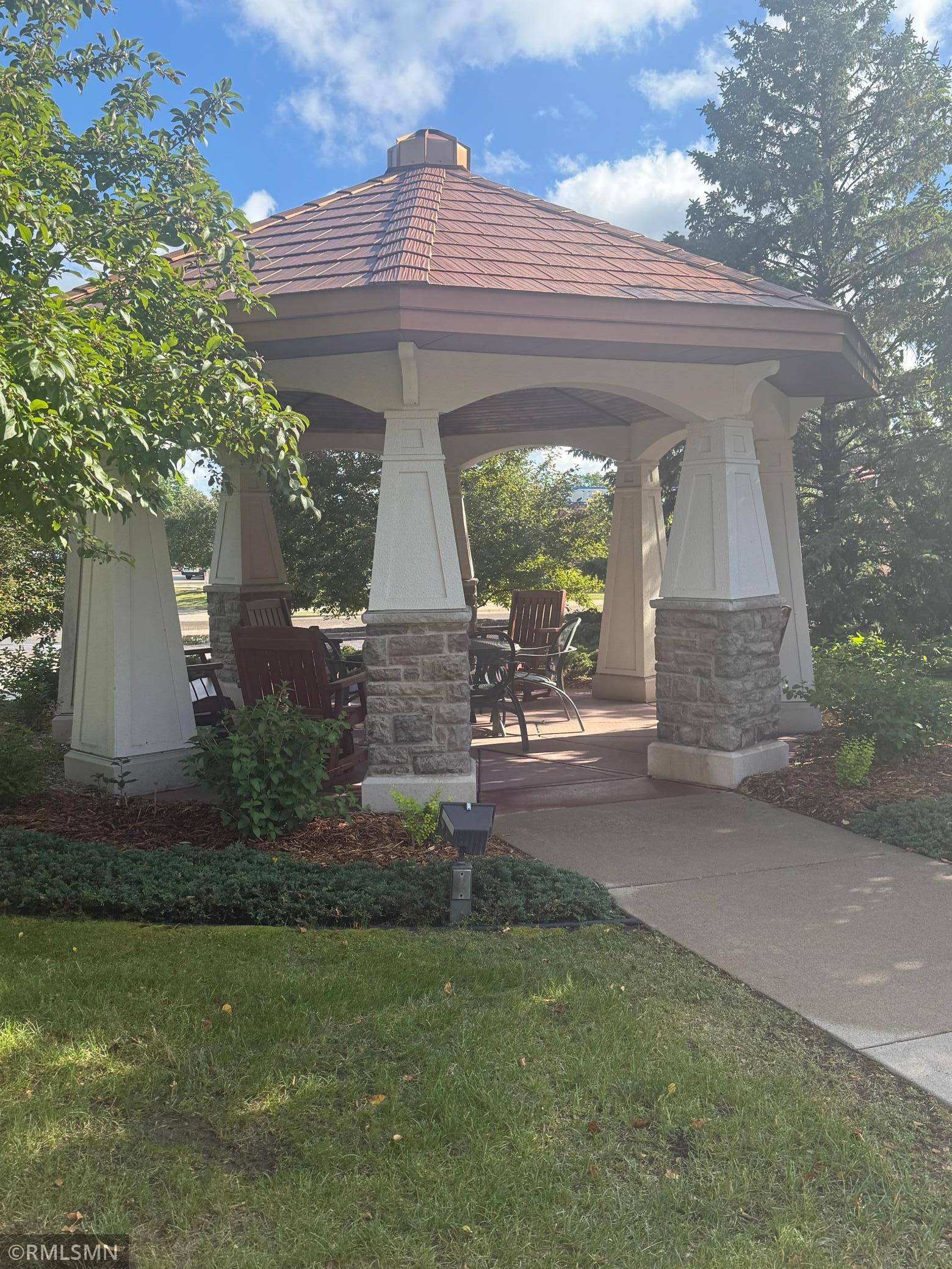 8341 Lyndale AVE S #419, Bloomington, MN 55420