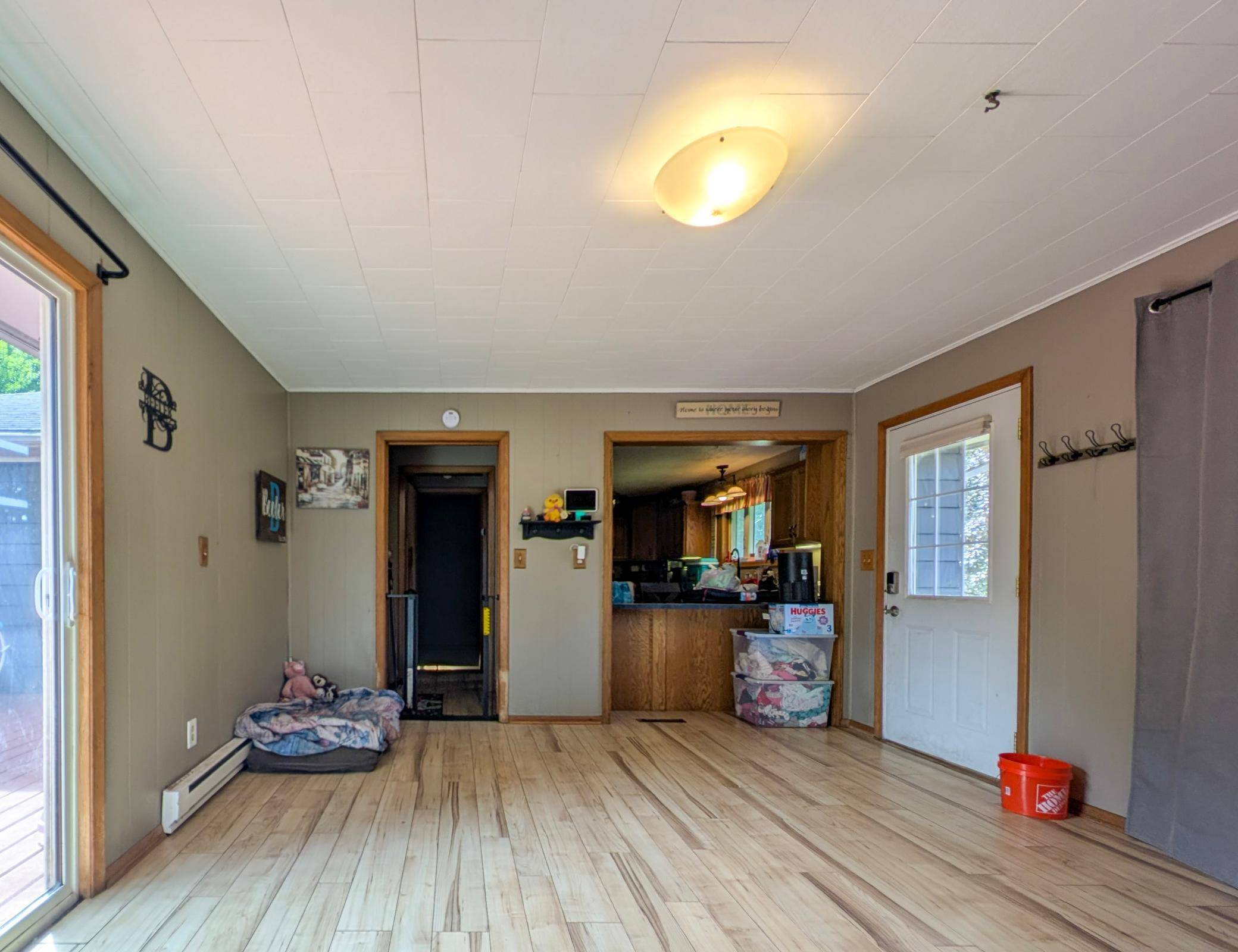 220 2nd AVE NW, Rothsay, MN 56579