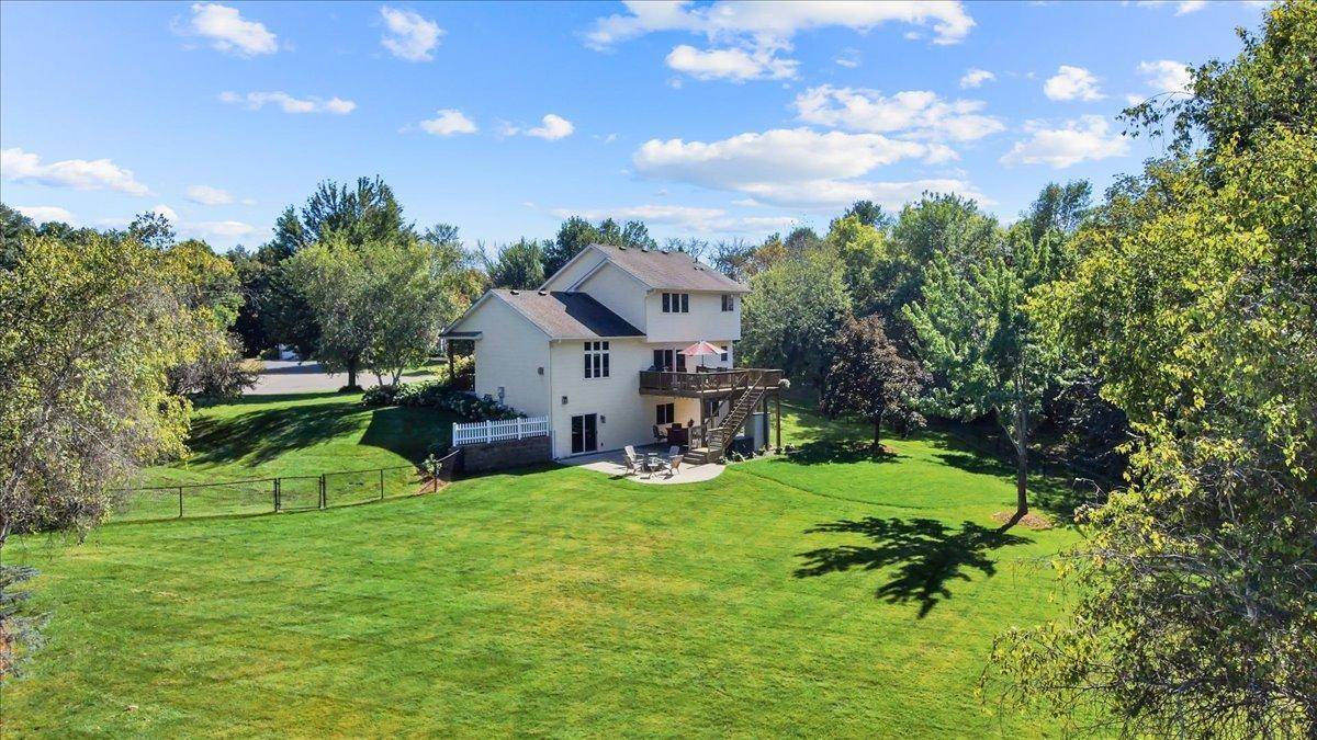 22576 Amy LN, Rogers, MN 55374