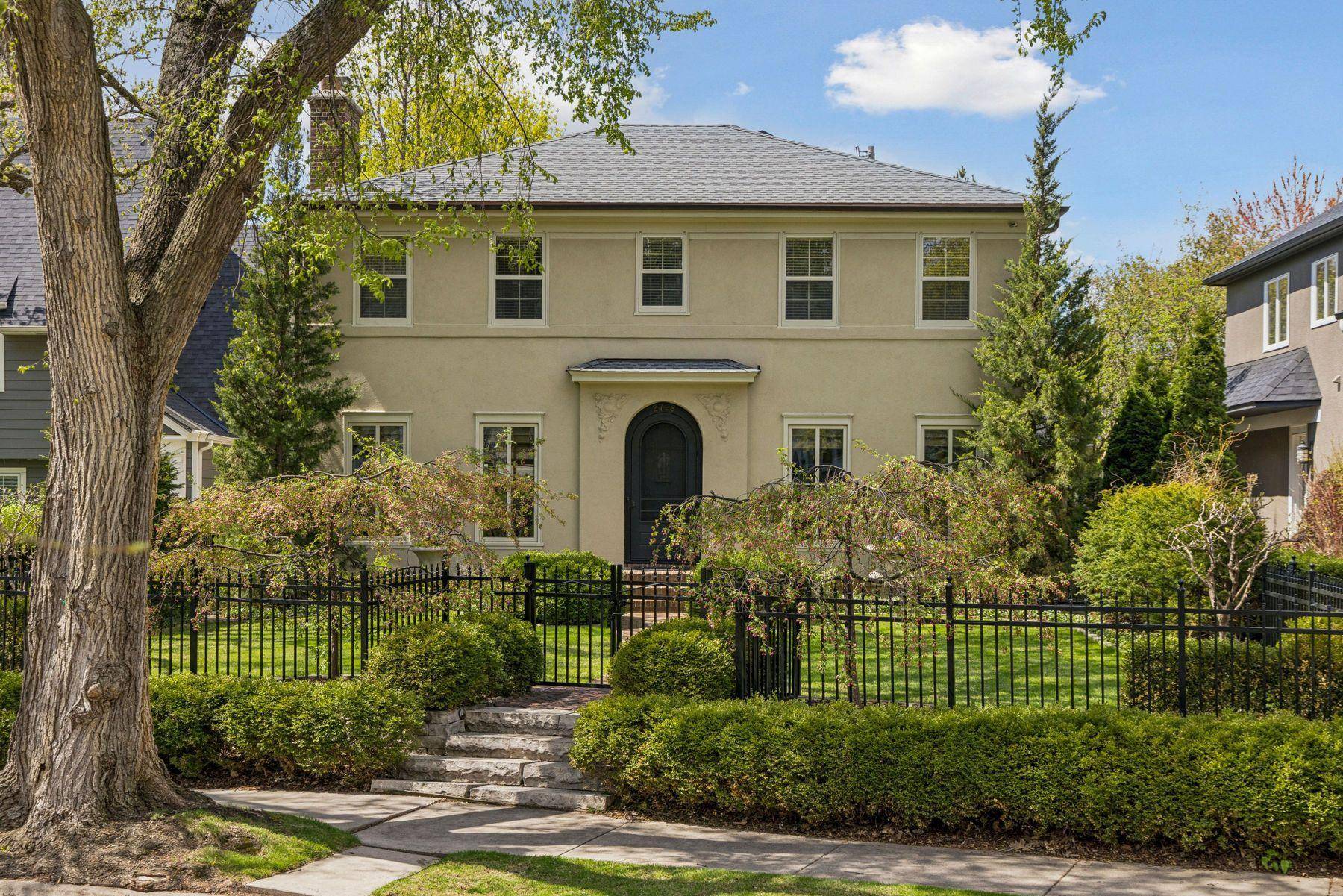2728 S Upton AVE, Minneapolis, MN 55416