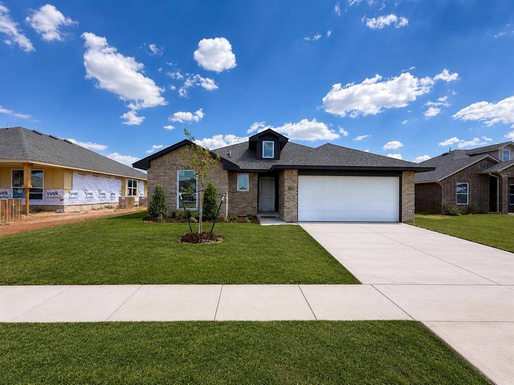 7700 Windstone DR, Oklahoma City, OK 73132